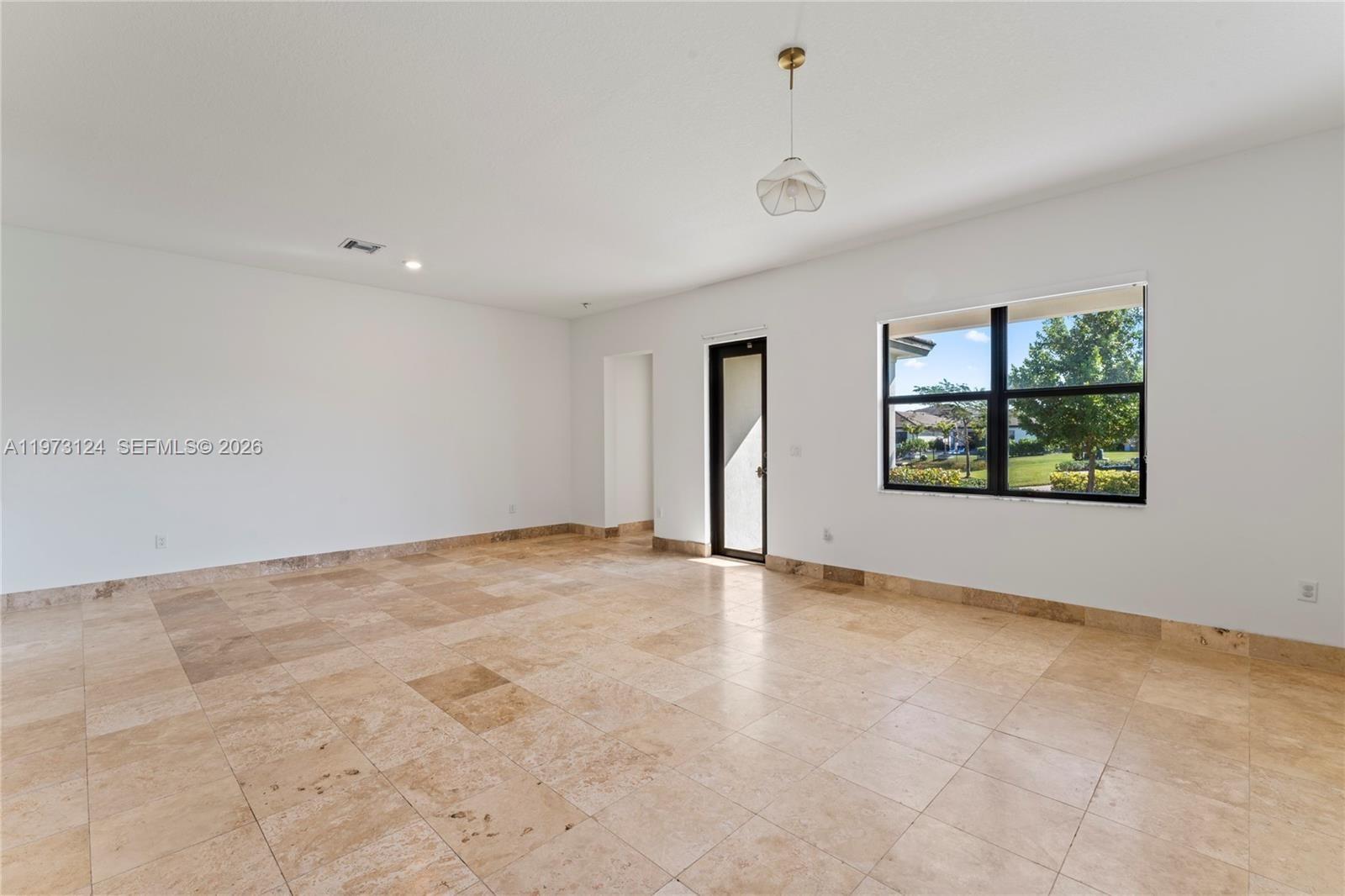 17564 SW 41st St Miramar, FL 33029