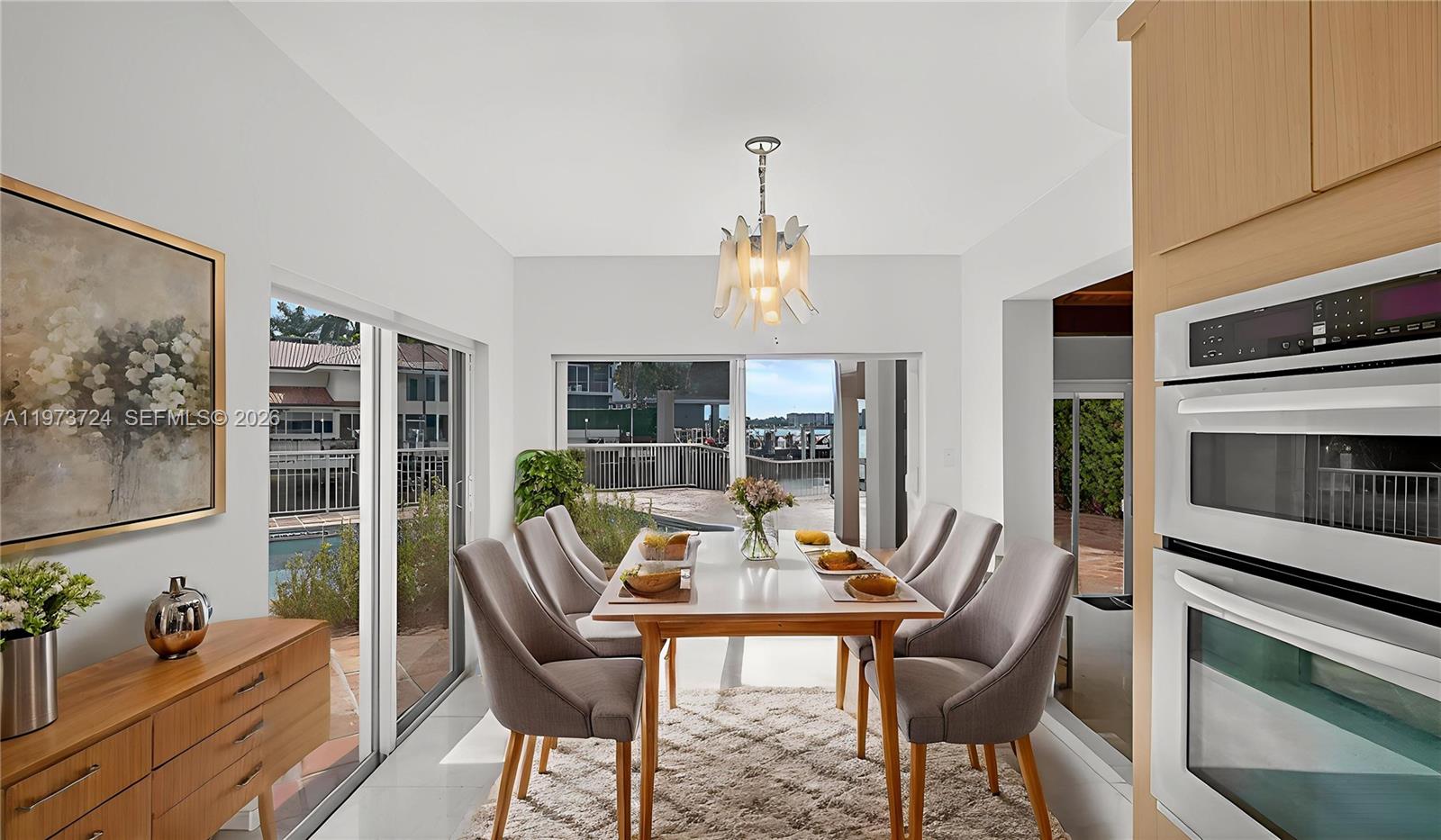 3226 NE 168th St North Miami Beach, FL 33160