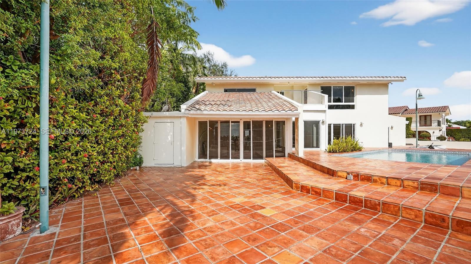 3226 NE 168th St North Miami Beach, FL 33160