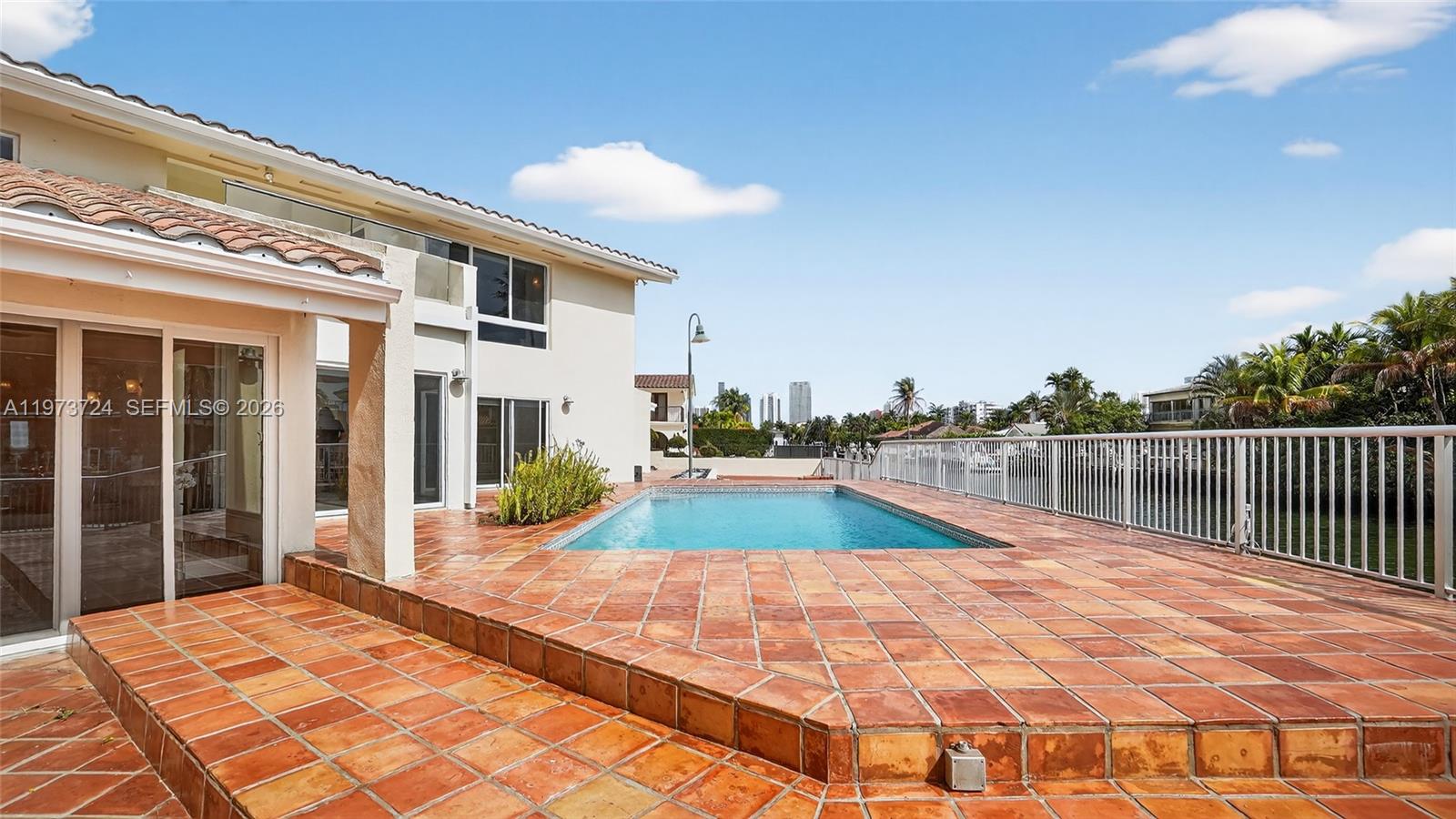 3226 NE 168th St North Miami Beach, FL 33160