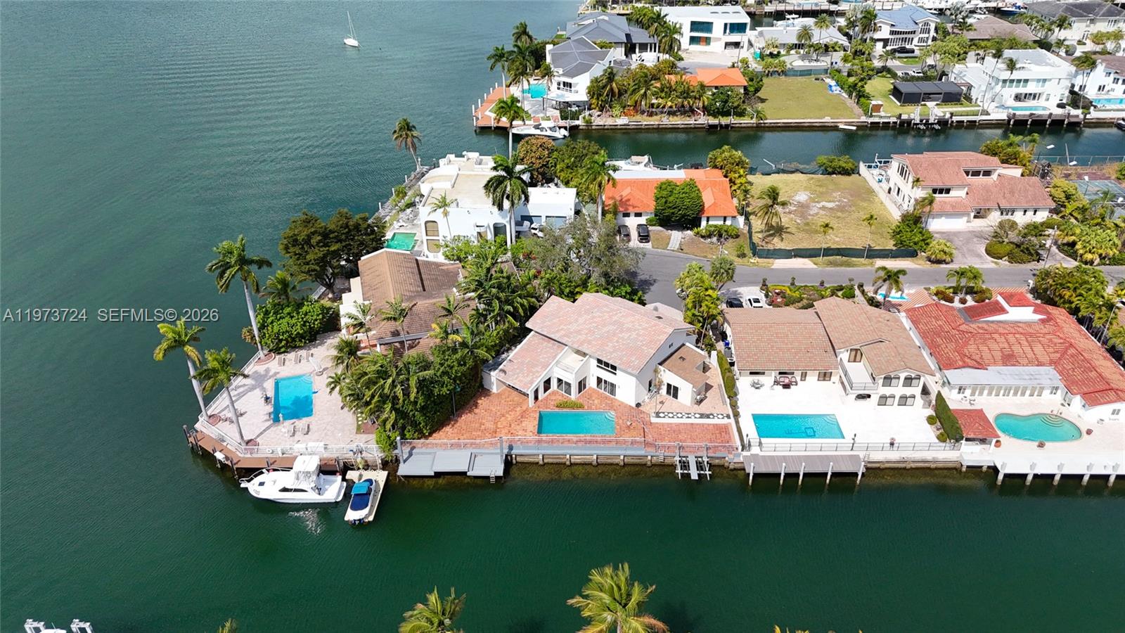 3226 NE 168th St North Miami Beach, FL 33160