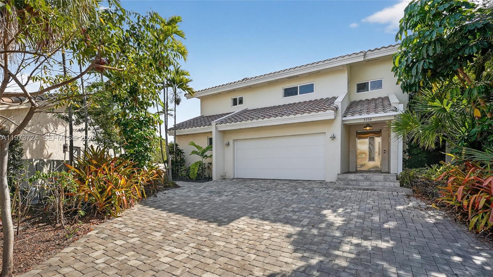 3226 NE 168th St North Miami Beach, FL 33160