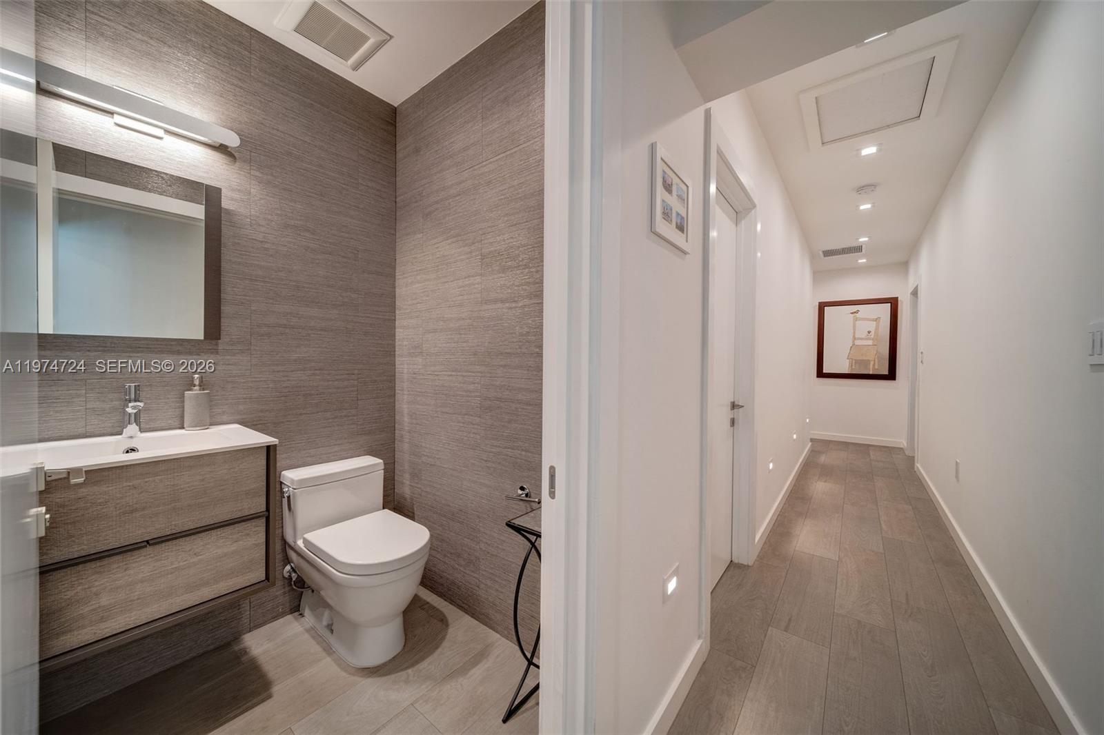 1117 Alfonso Ave Coral Gables, FL 33146