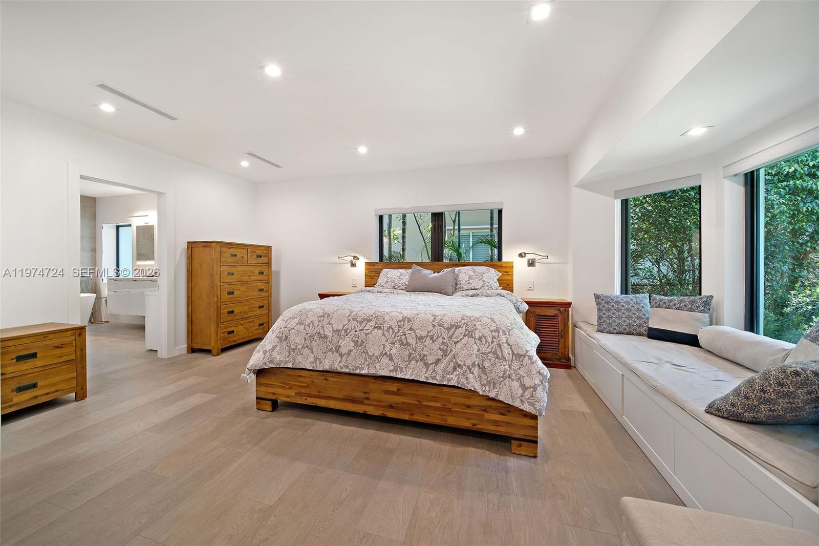 1117 Alfonso Ave Coral Gables, FL 33146