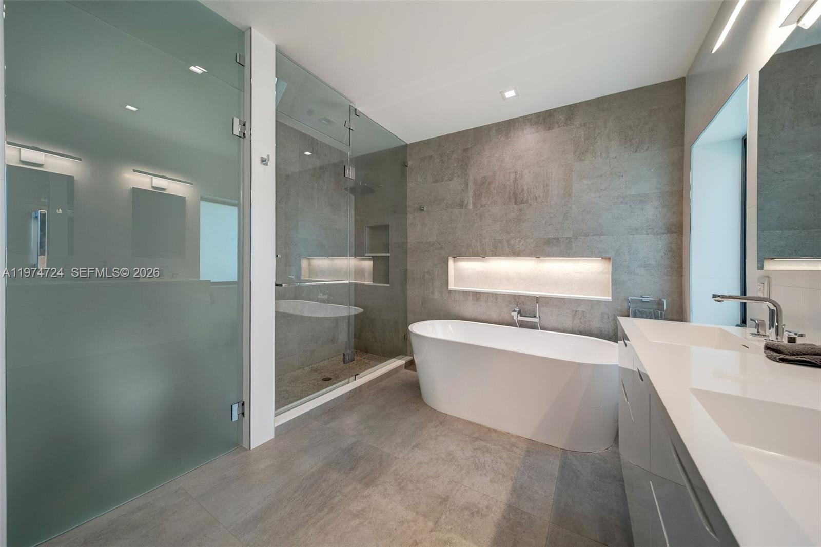 1117 Alfonso Ave Coral Gables, FL 33146