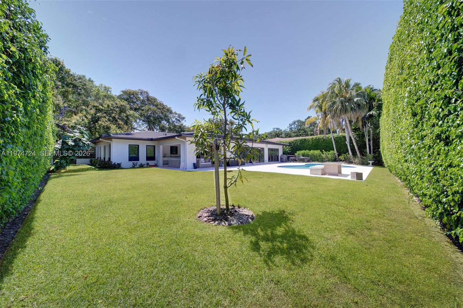 1117 Alfonso Ave Coral Gables, FL 33146