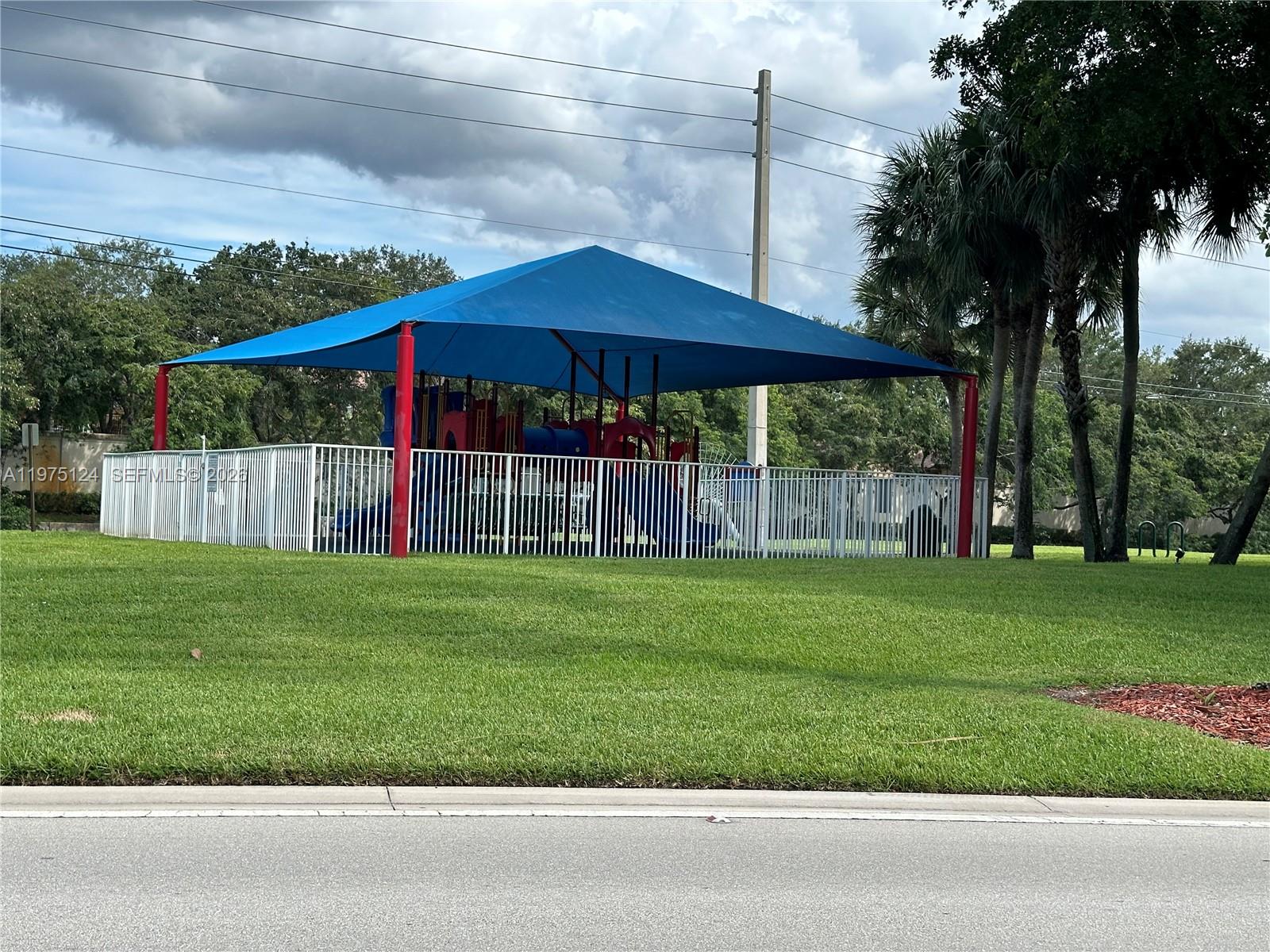 14911 SW 15th St #14911 Pembroke Pines, FL 33027