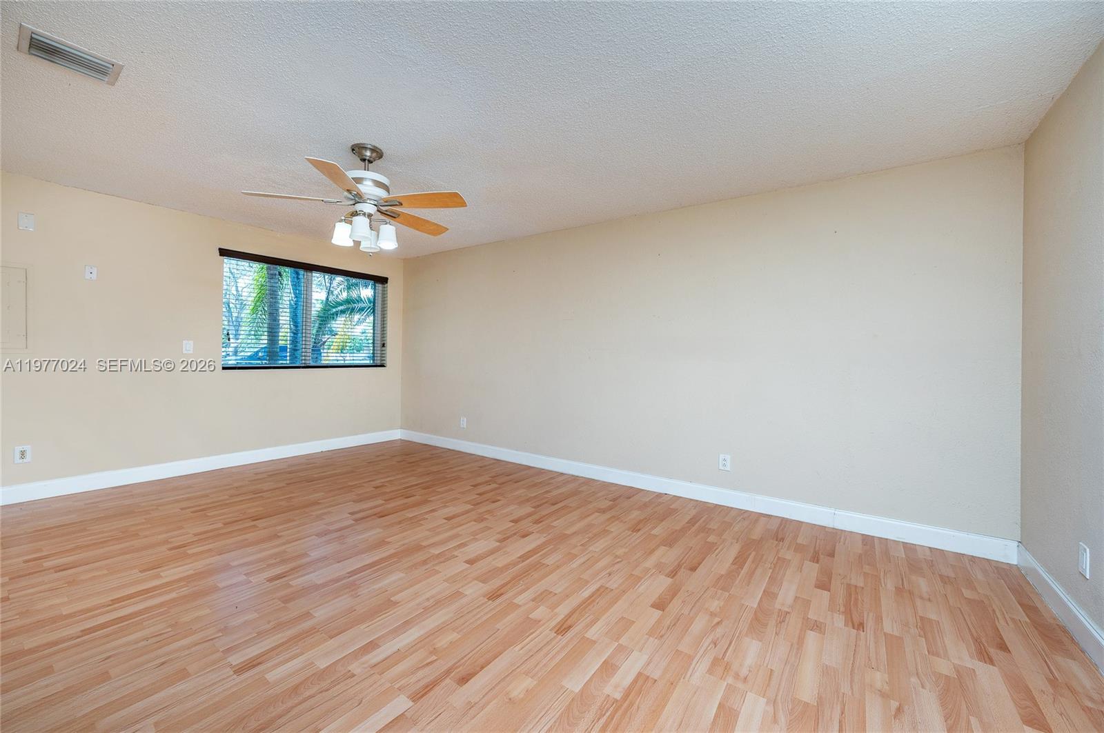 12930 SW 190th St Miami, FL 33177