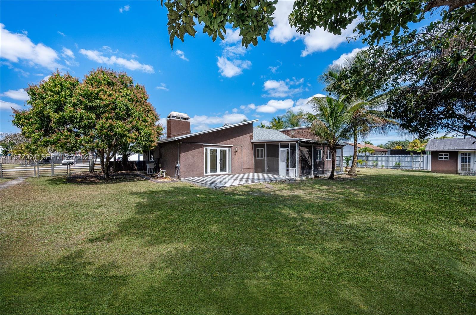 12930 SW 190th St Miami, FL 33177