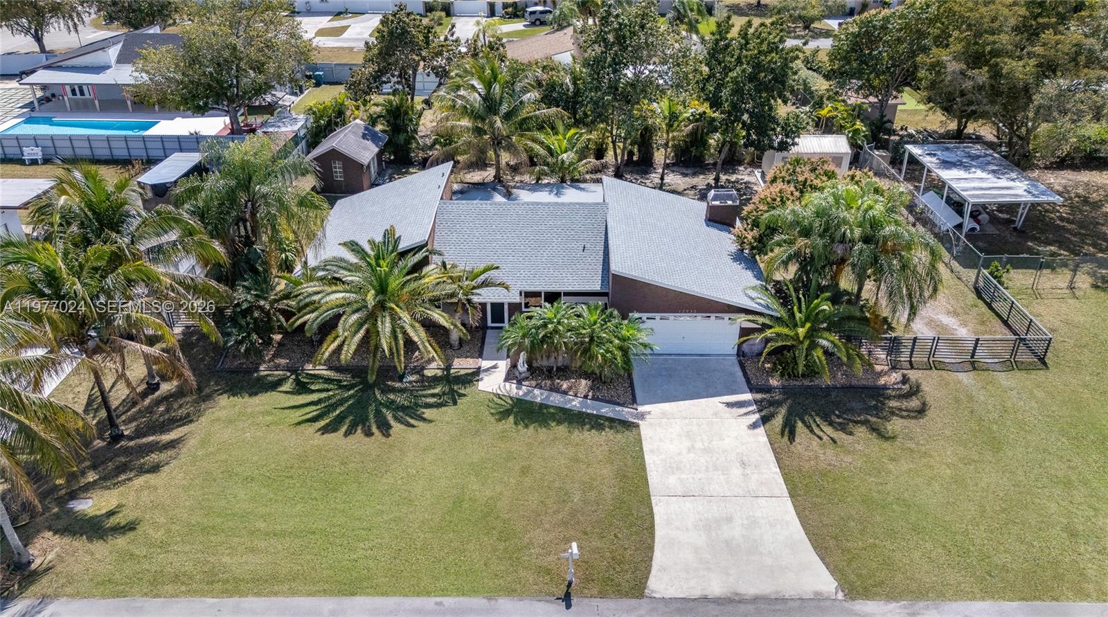 12930 SW 190th St Miami, FL 33177