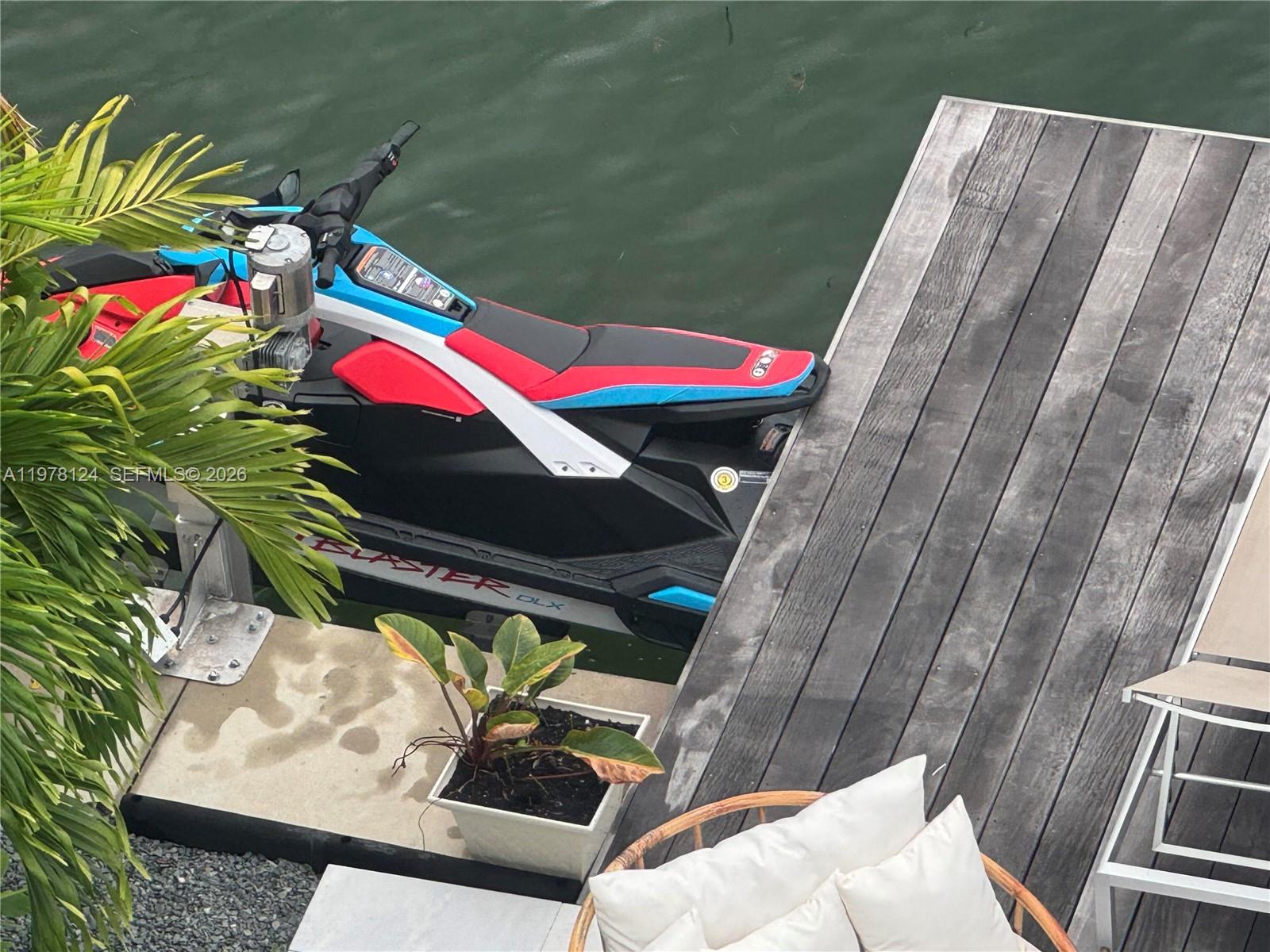 1930 Bay Dr #4 Miami Beach, FL 33141