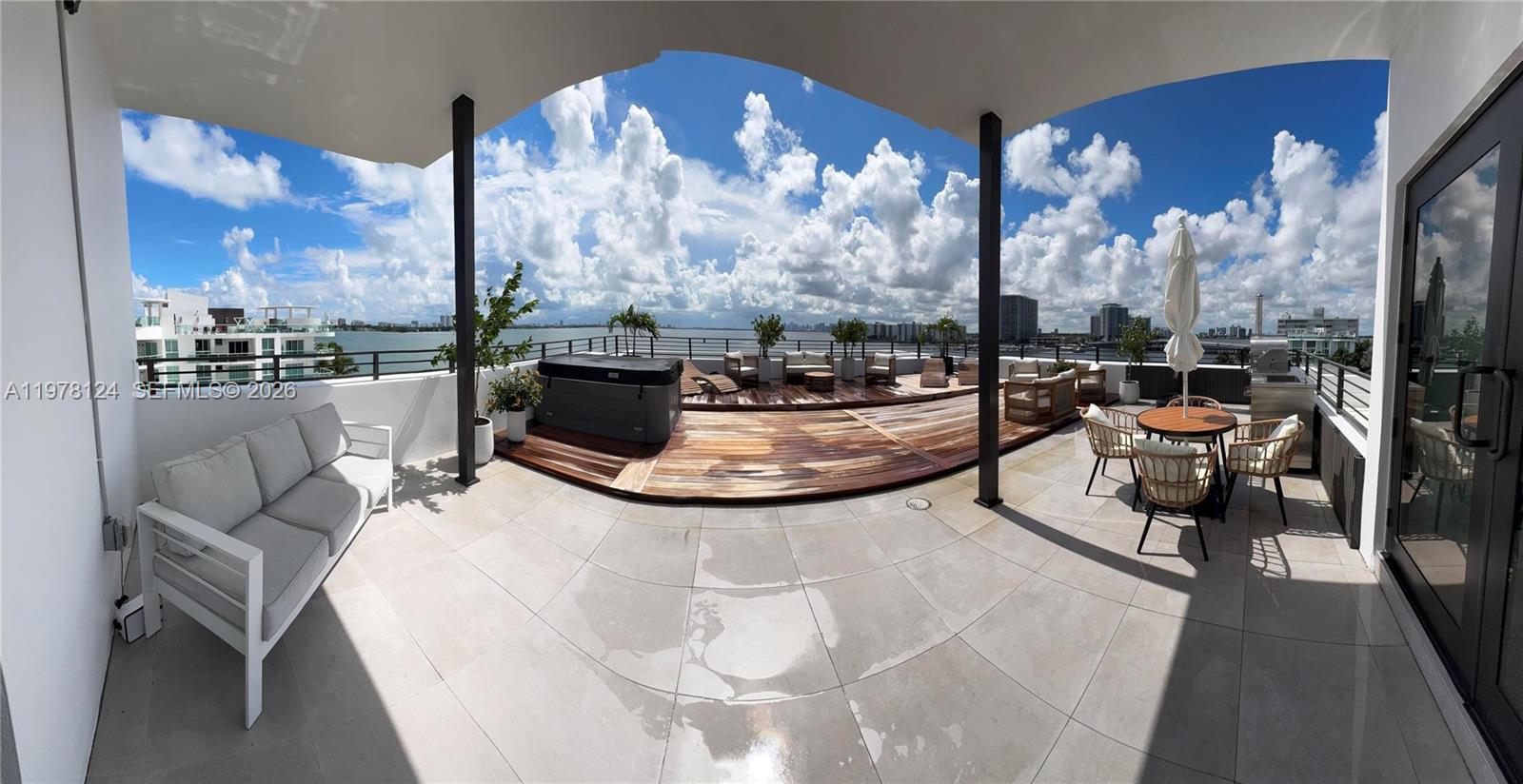 1930 Bay Dr #4 Miami Beach, FL 33141