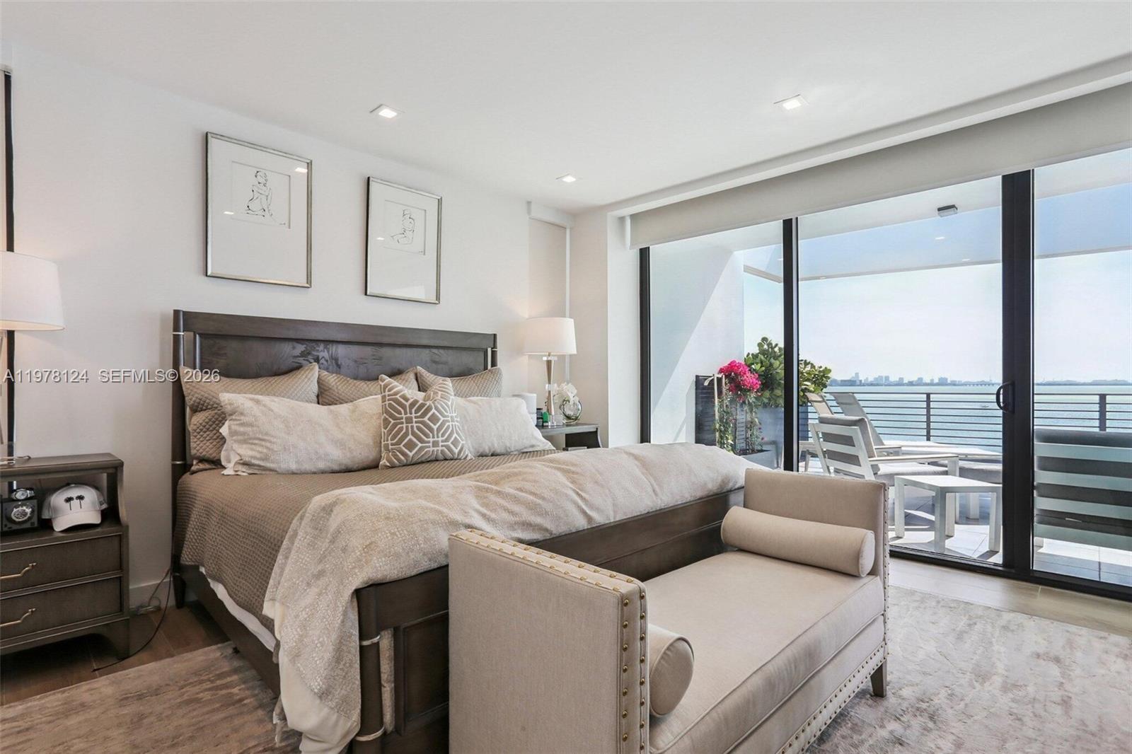 1930 Bay Dr #4 Miami Beach, FL 33141