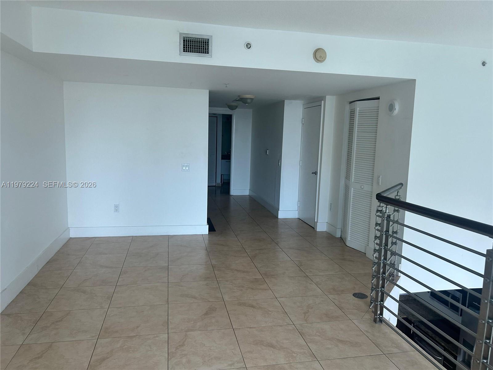 41 SE 5th St #907 Miami, FL 33131