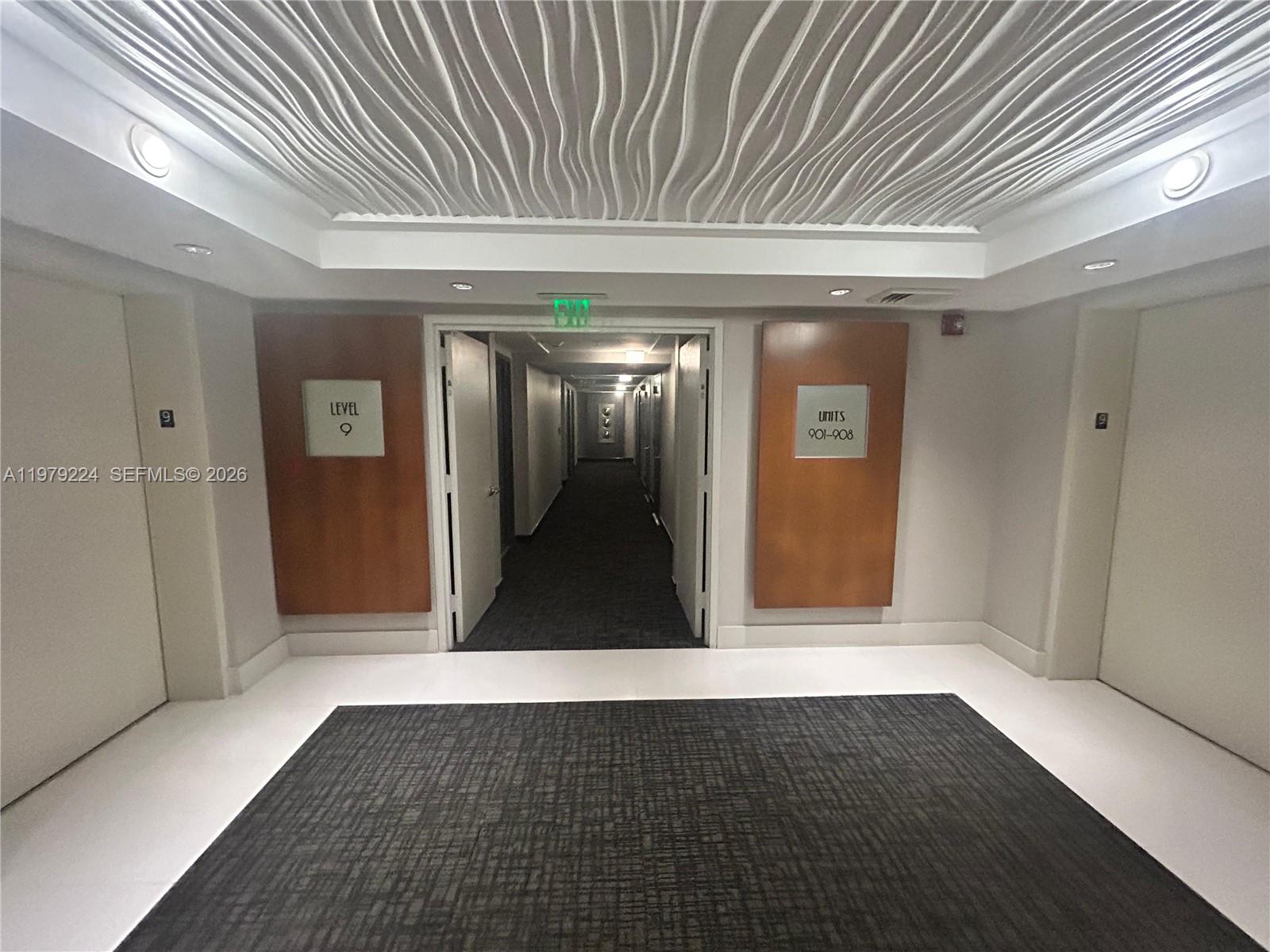 41 SE 5th St #907 Miami, FL 33131