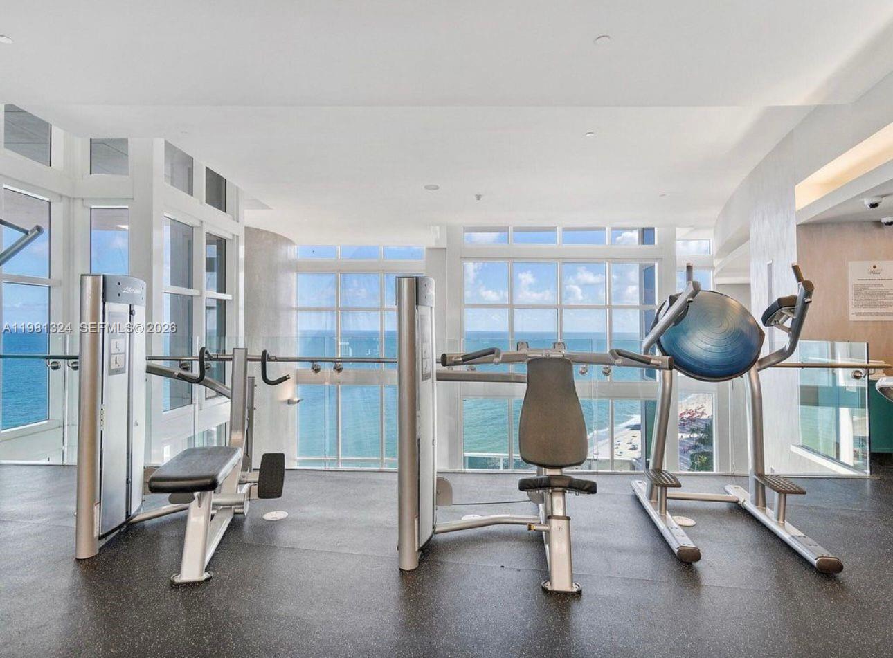 image Trump Palace53