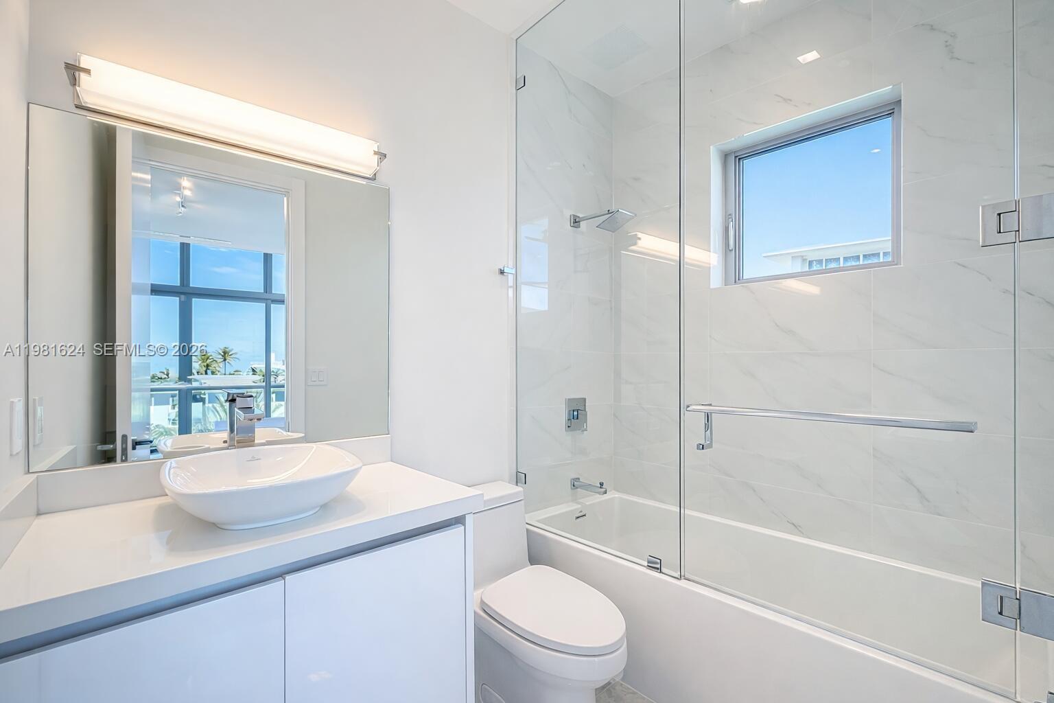 2890 N Ocean Dr Hollywood, FL 33019