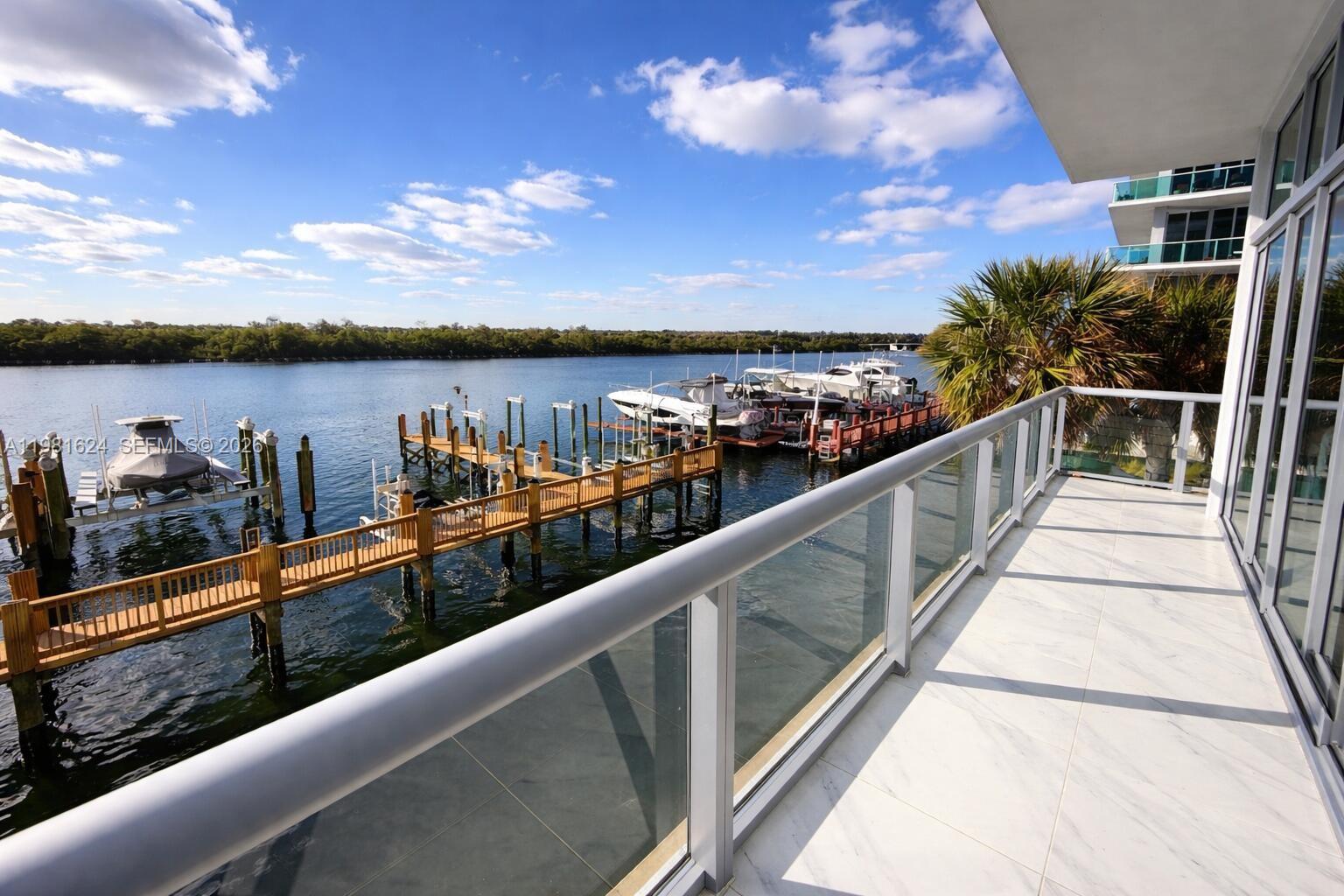 2890 N Ocean Dr Hollywood, FL 33019