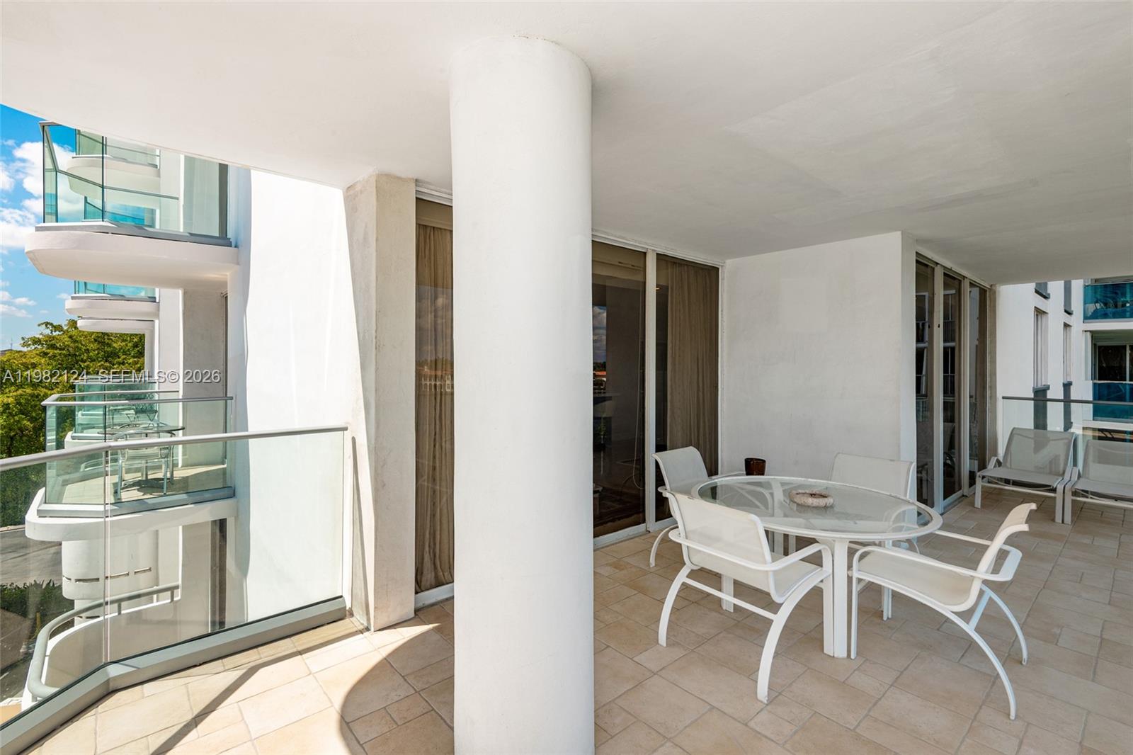 19707 E Turnberry Way #5E Aventura, FL 33180