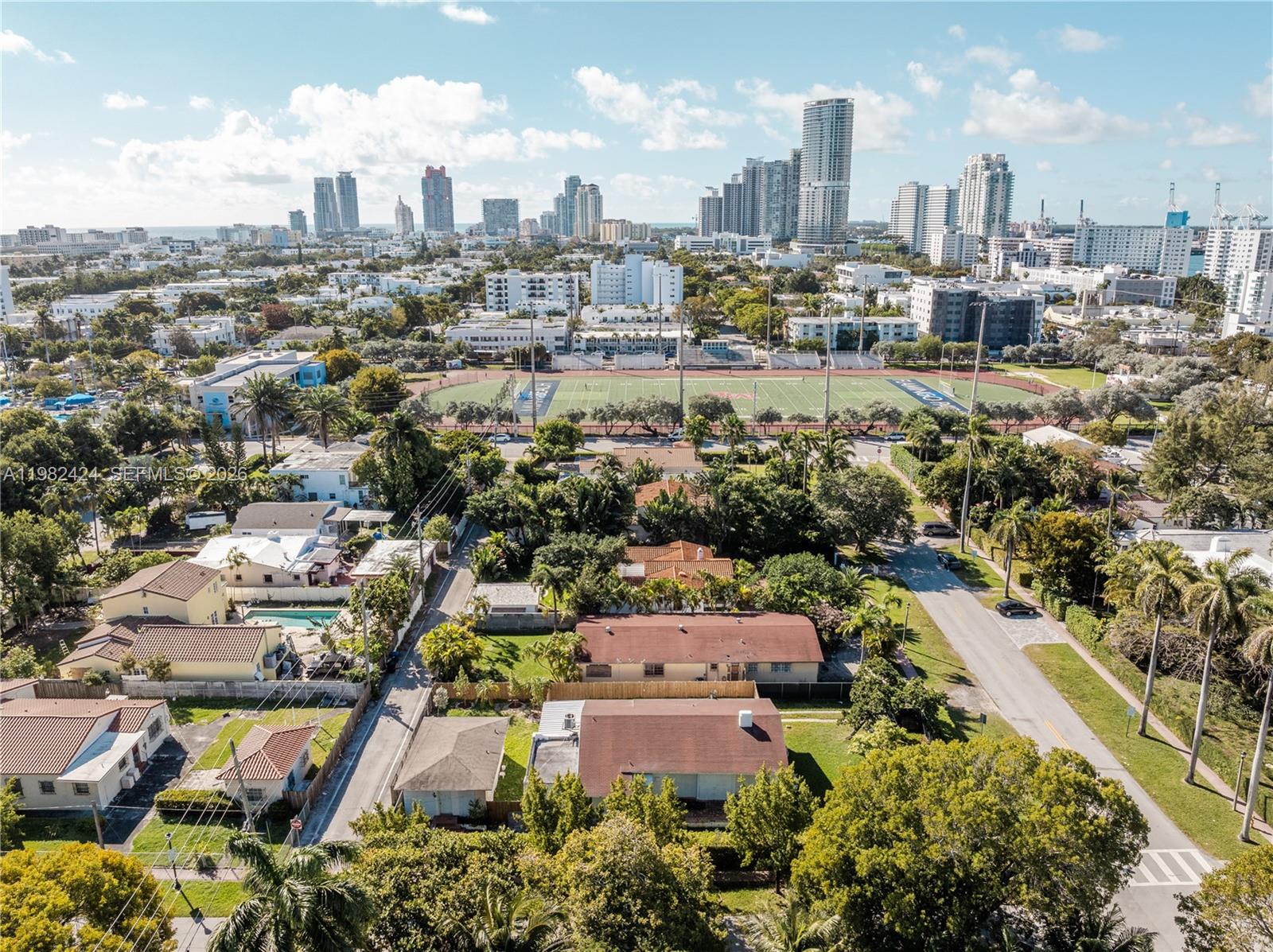 1255 Lenox Ave Miami Beach, FL 33139