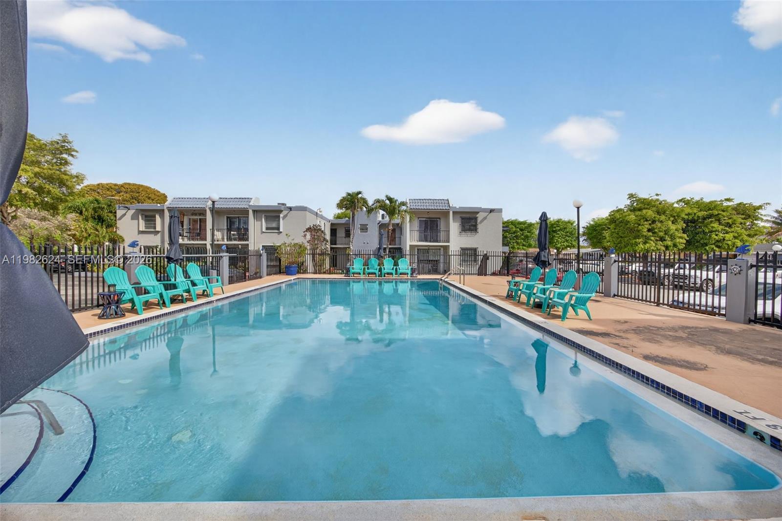 3181 SW 13th St #416