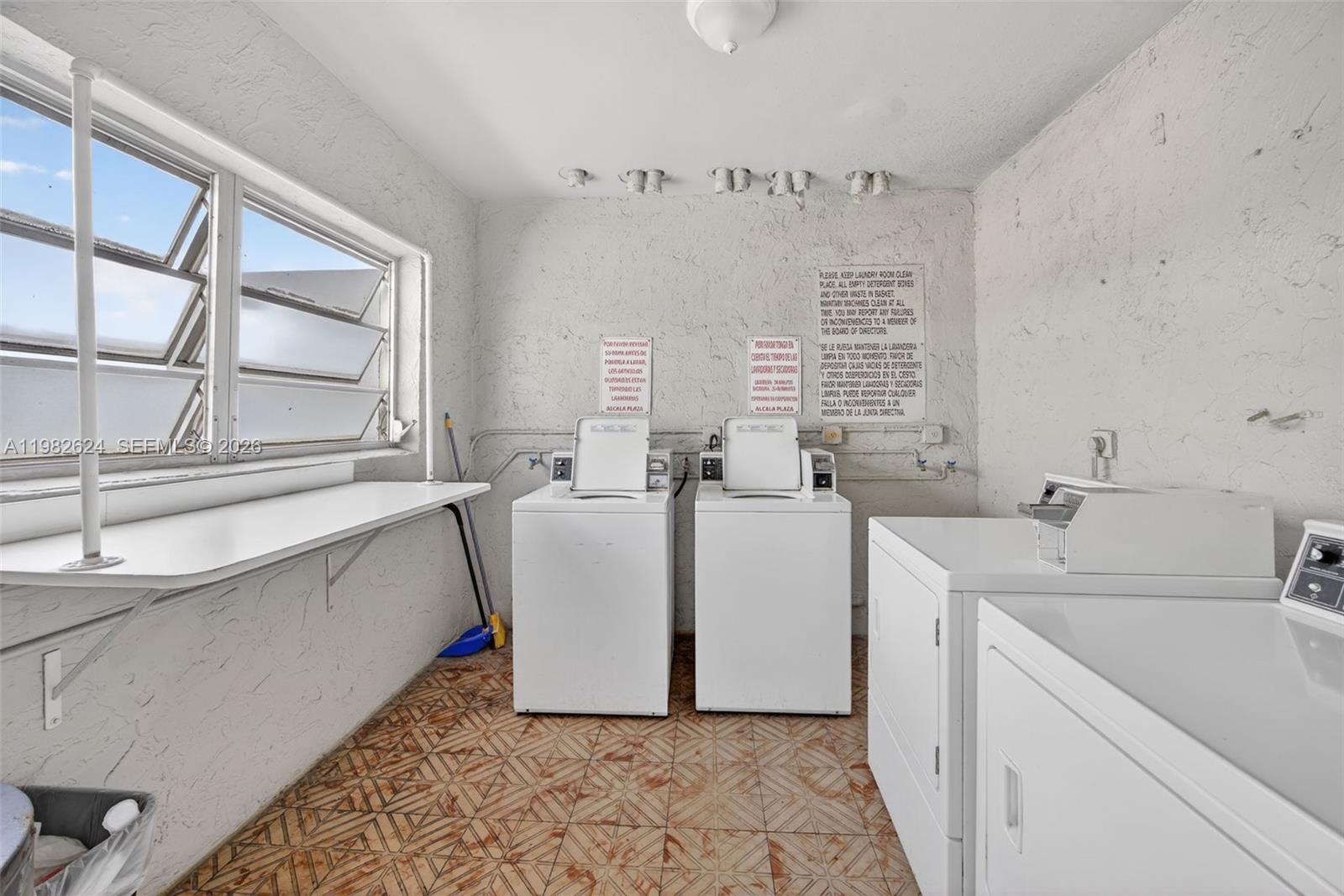 3181 SW 13th St #416 Miami, FL 33145