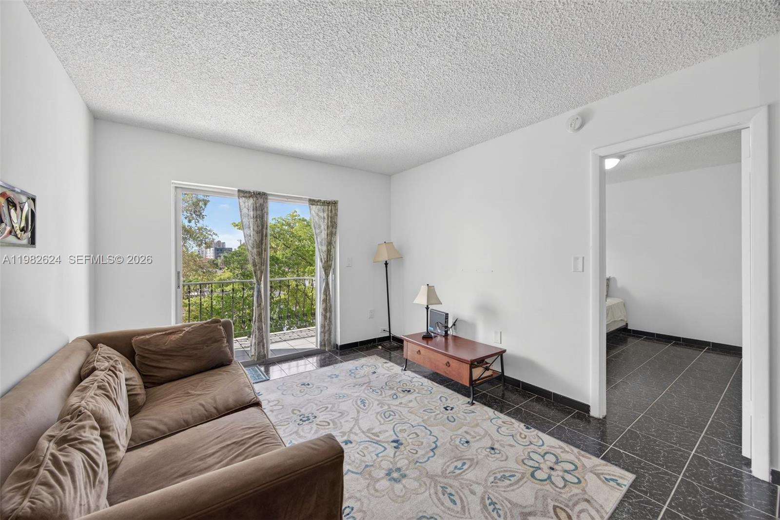 3181 SW 13th St #416 Miami, FL 33145