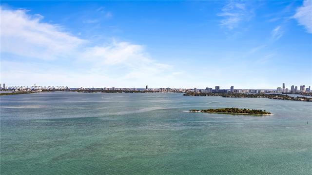 700 NE 26th Ter #2404 Miami, FL 33137