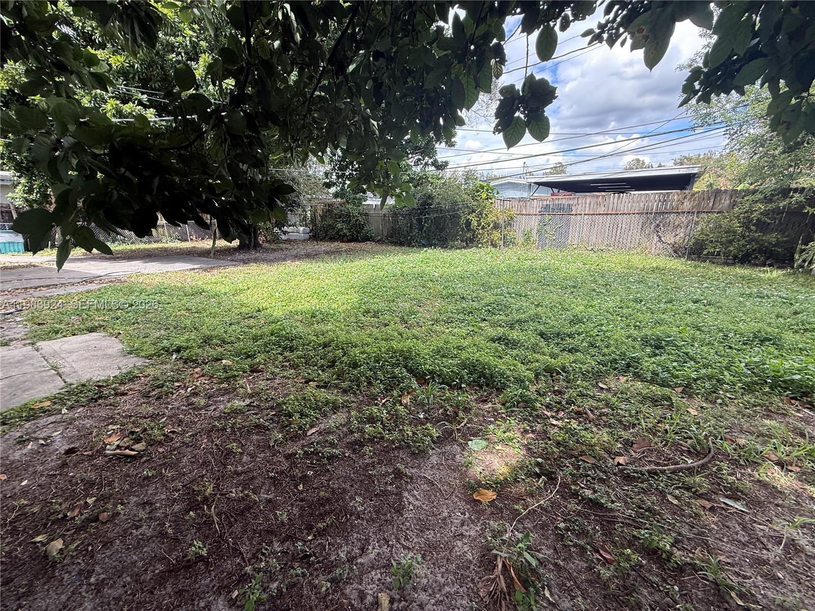 1541 NE 205th Ter Miami, FL 33179