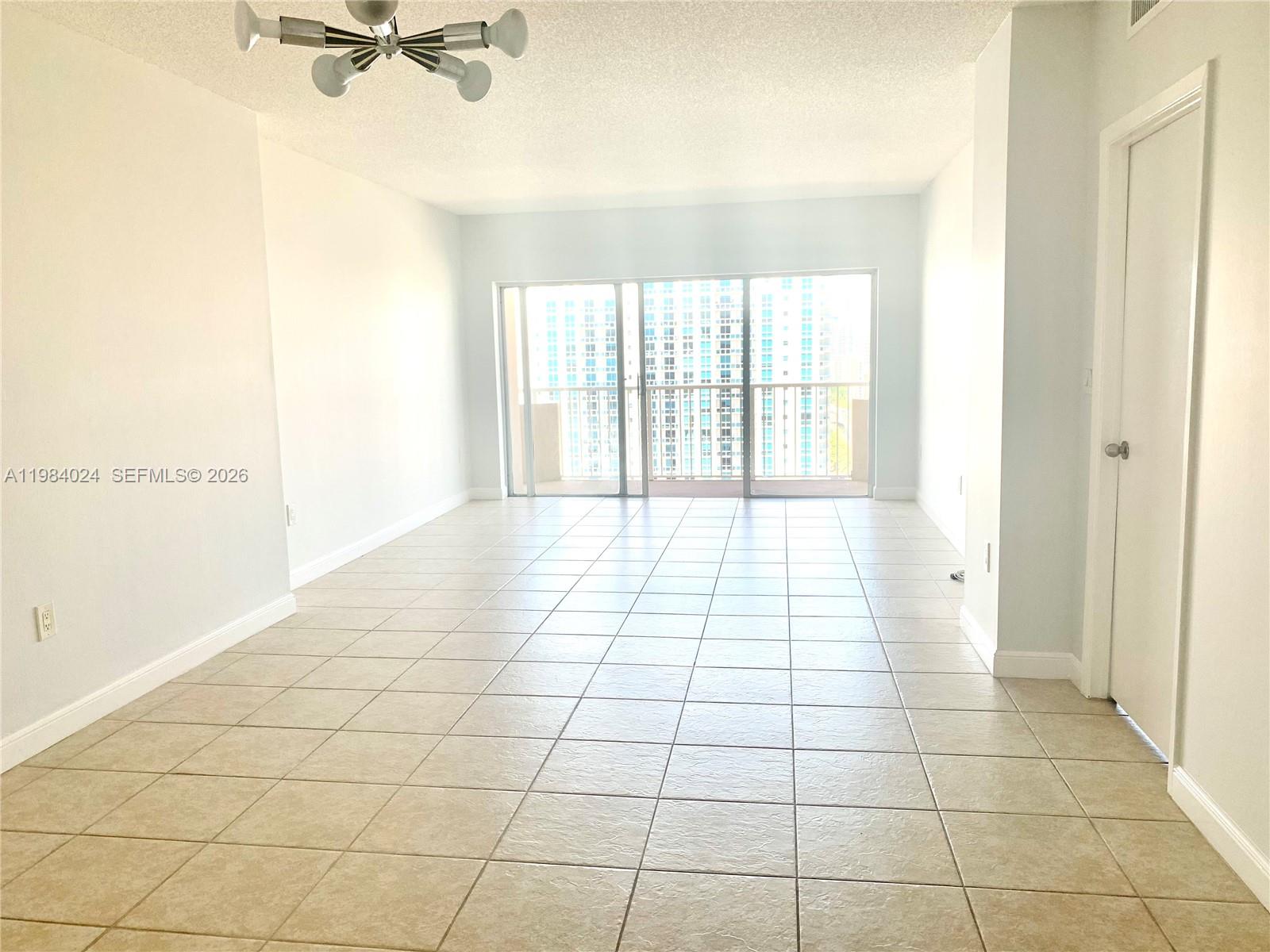 1985 S Ocean Dr #21K Hallandale Beach, FL 33009