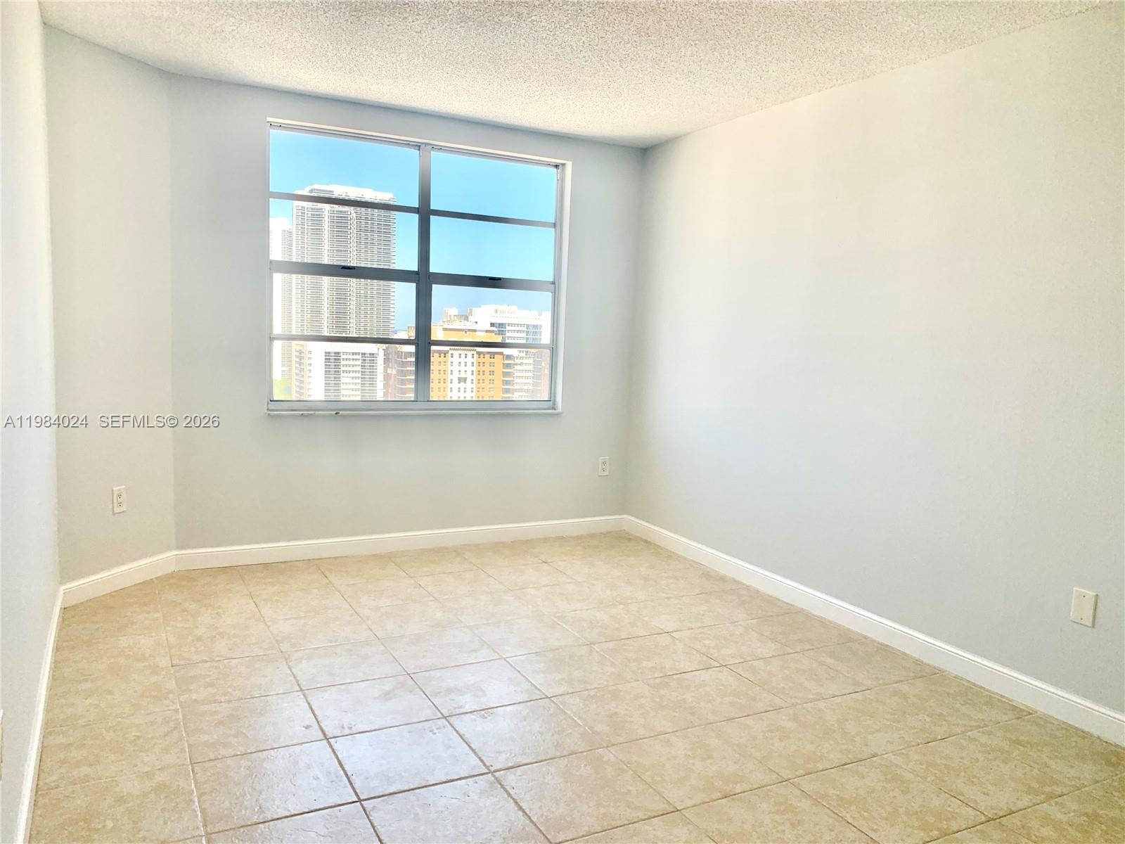 1985 S Ocean Dr #21K Hallandale Beach, FL 33009