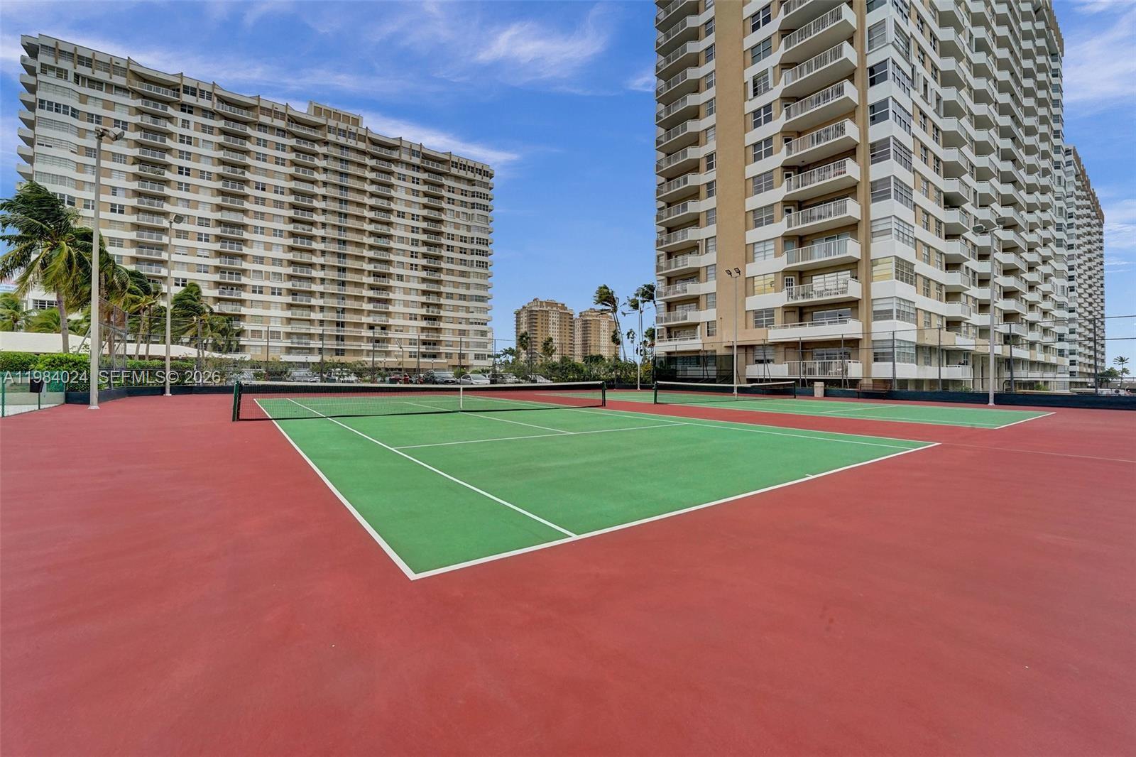 1985 S Ocean Dr #21K Hallandale Beach, FL 33009