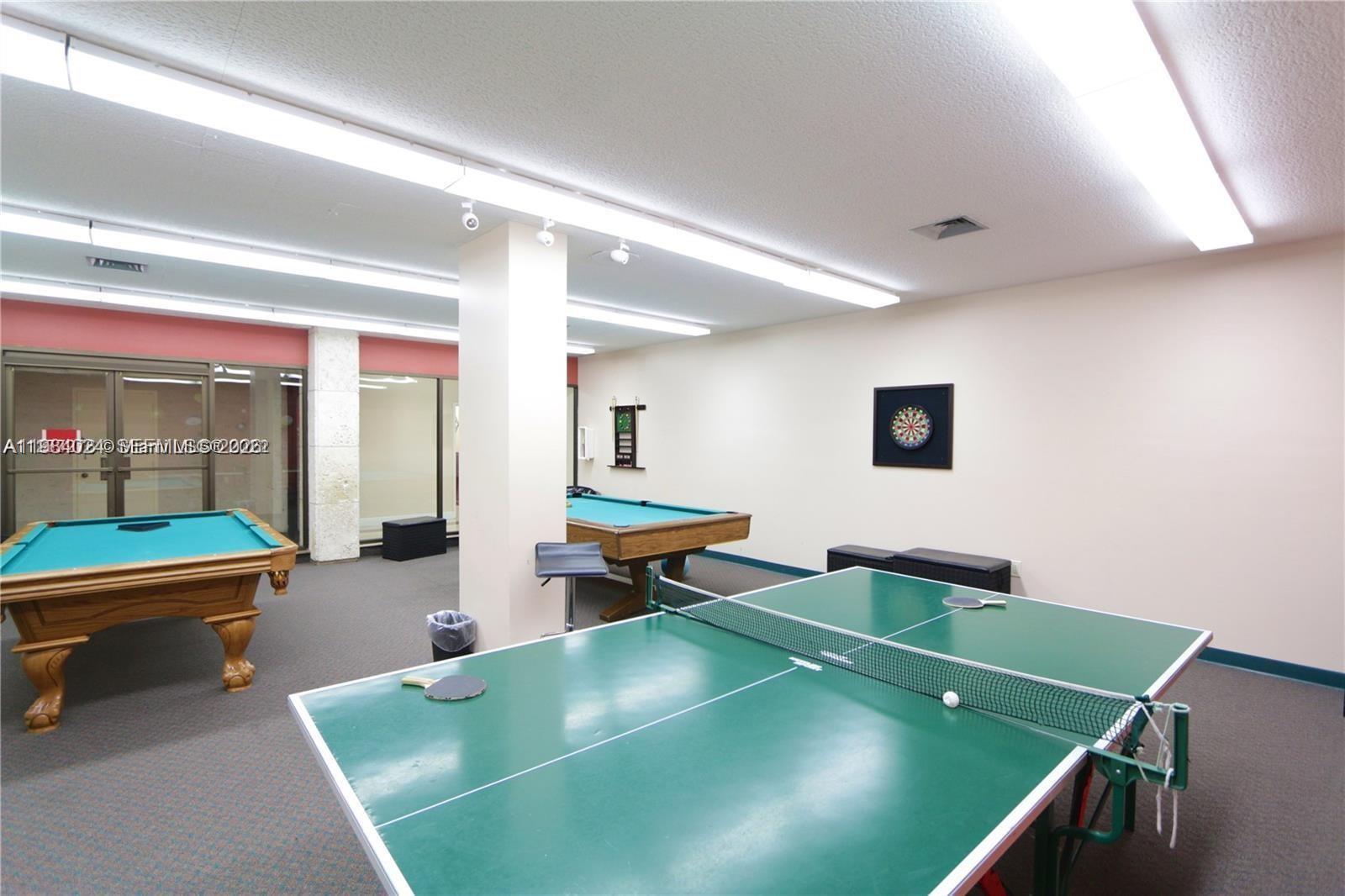 1985 S Ocean Dr #21K Hallandale Beach, FL 33009