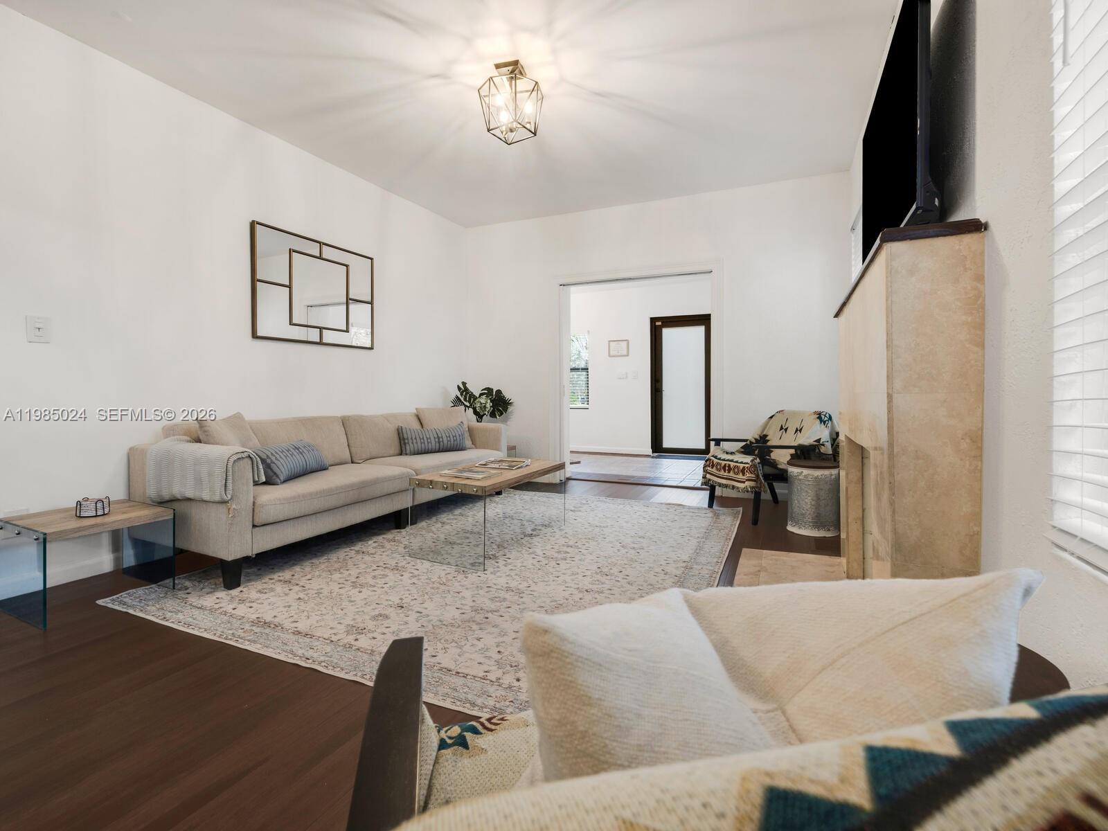 144 NE 91st St Miami Shores, FL 33138