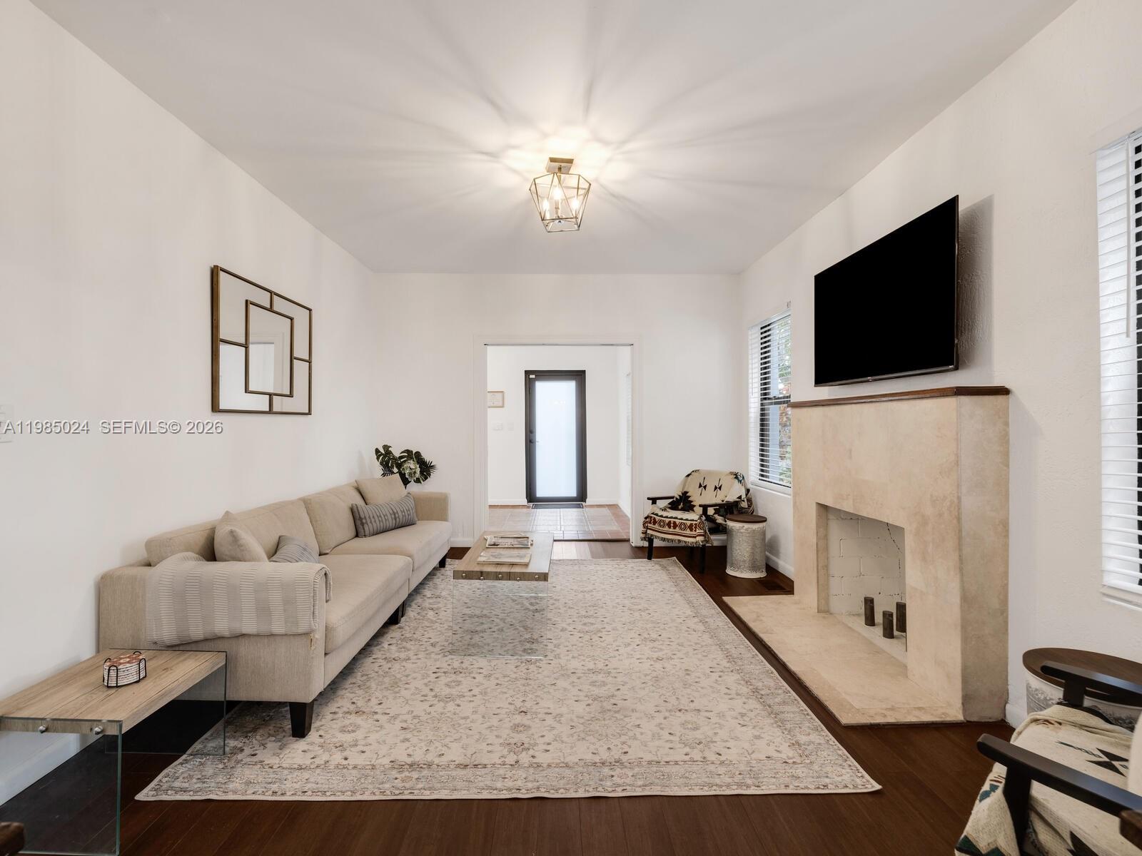 144 NE 91st St Miami Shores, FL 33138