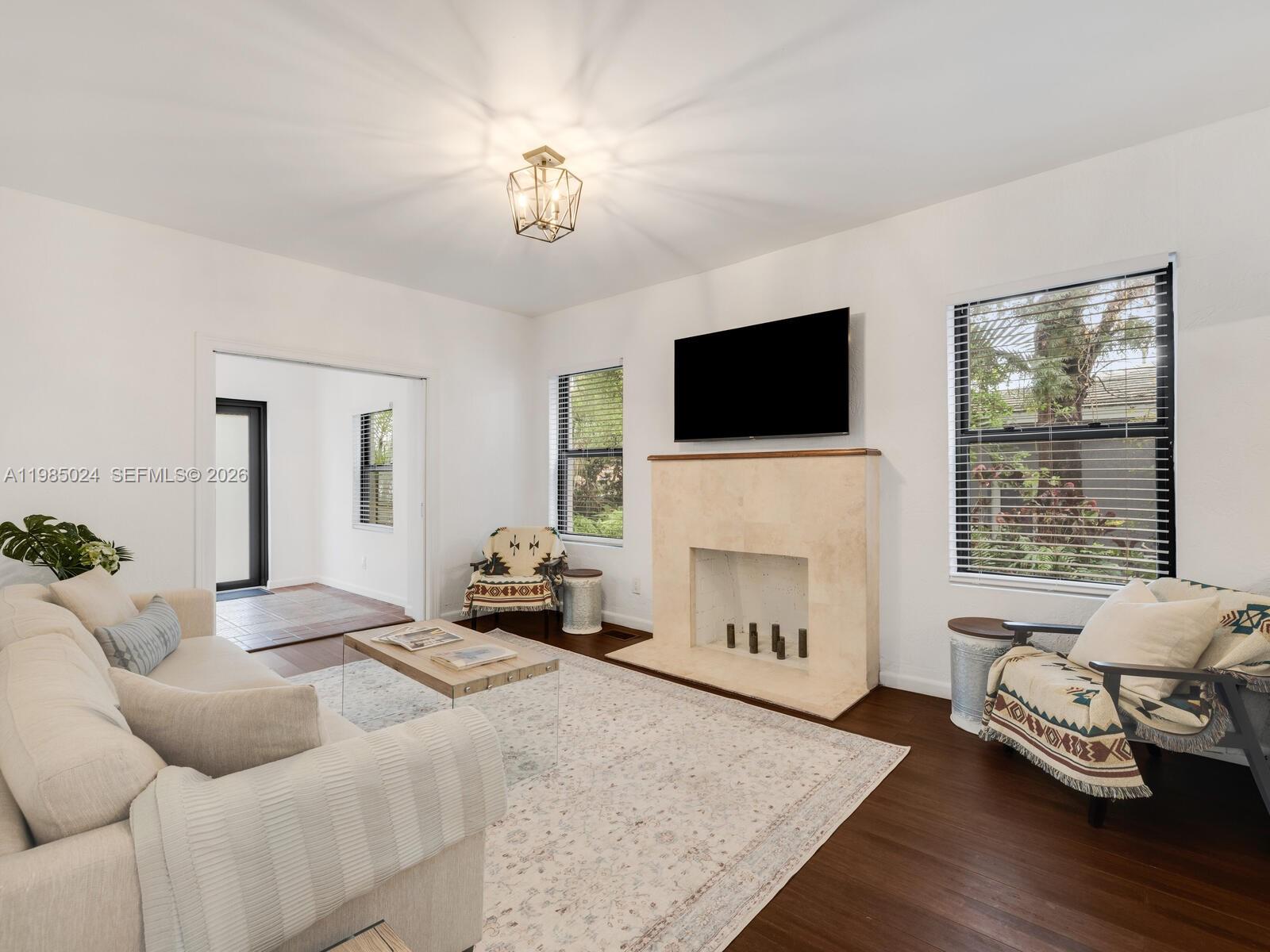 144 NE 91st St Miami Shores, FL 33138