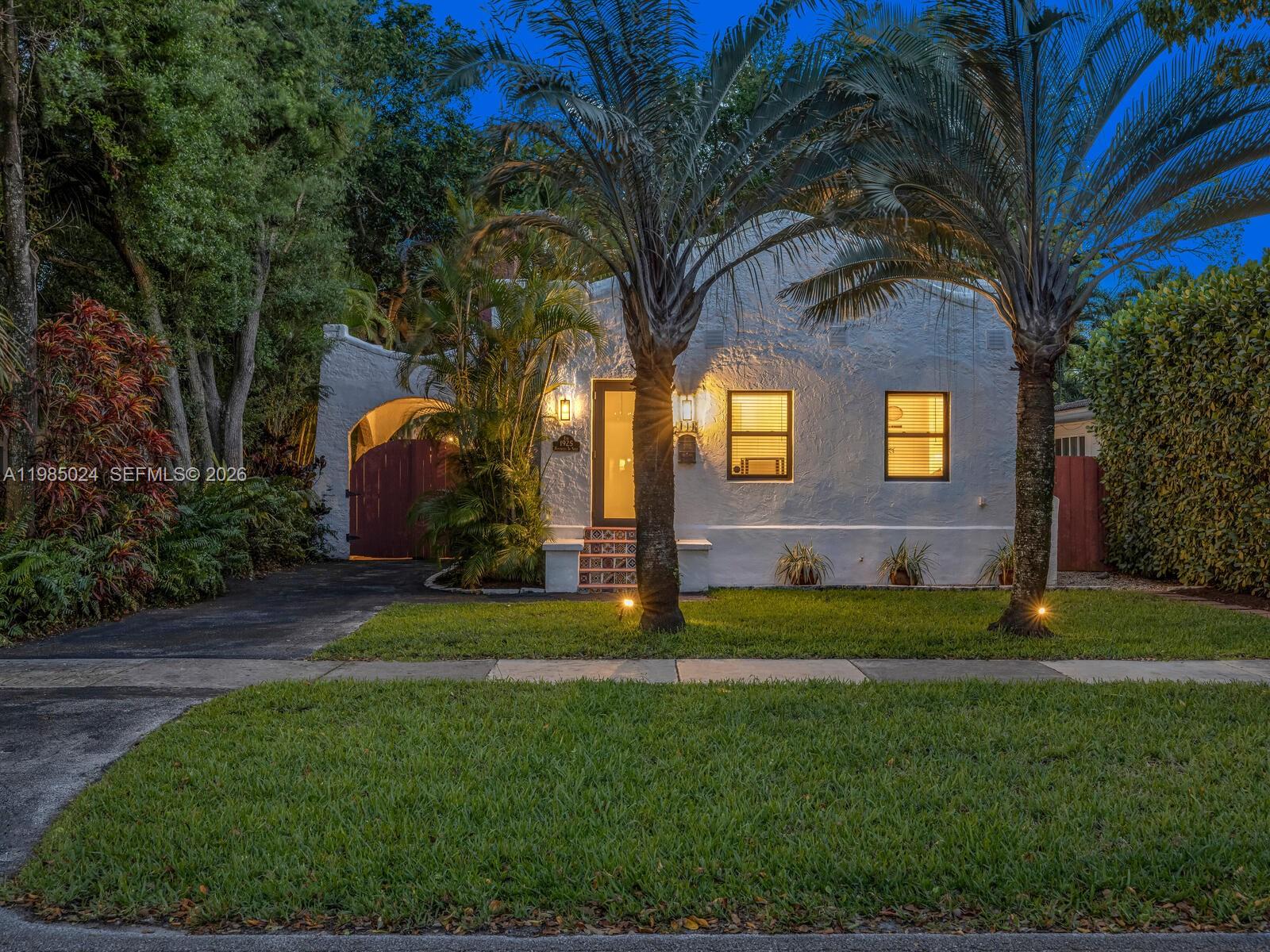 144 NE 91st St Miami Shores, FL 33138