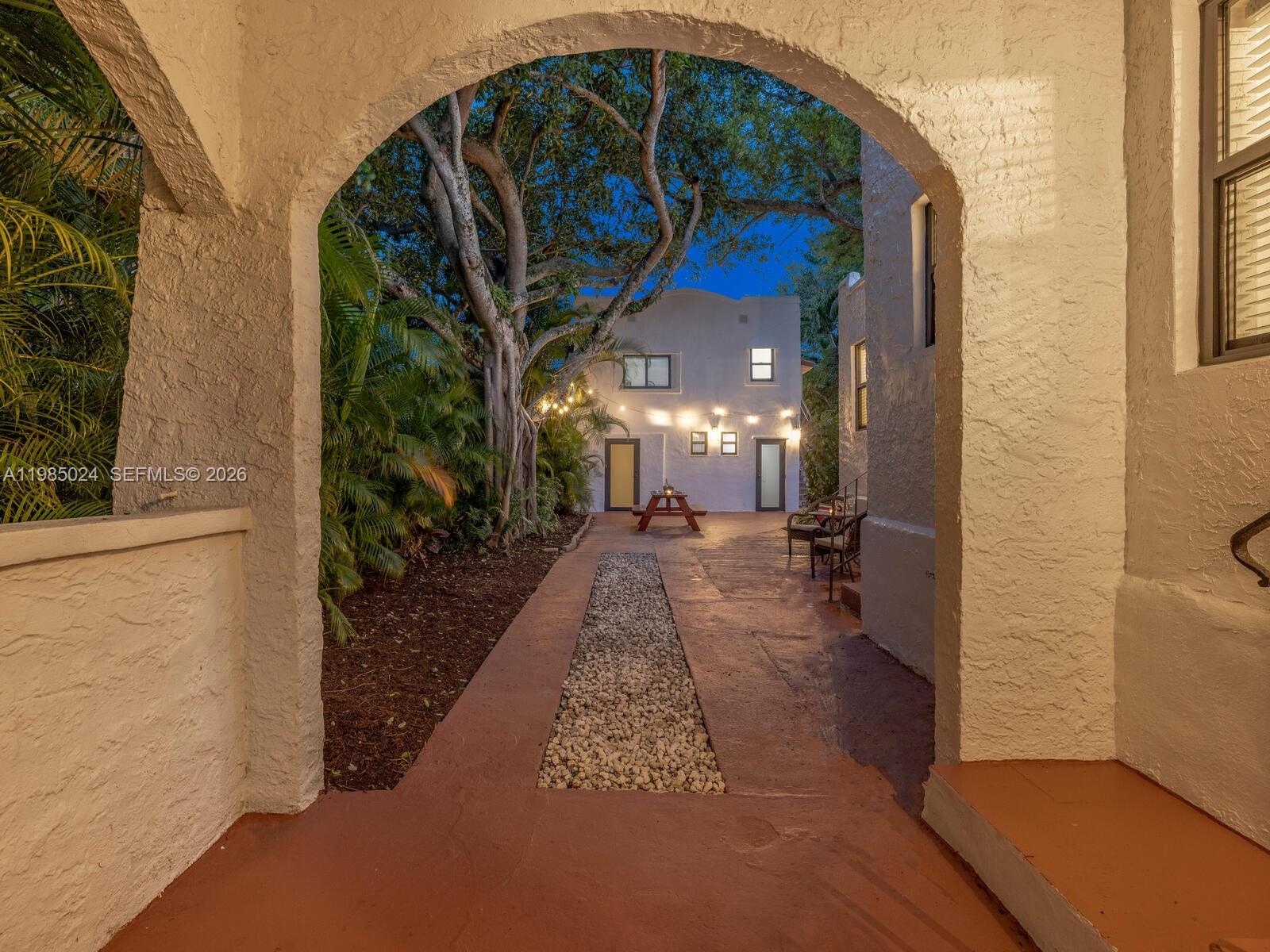 144 NE 91st St Miami Shores, FL 33138