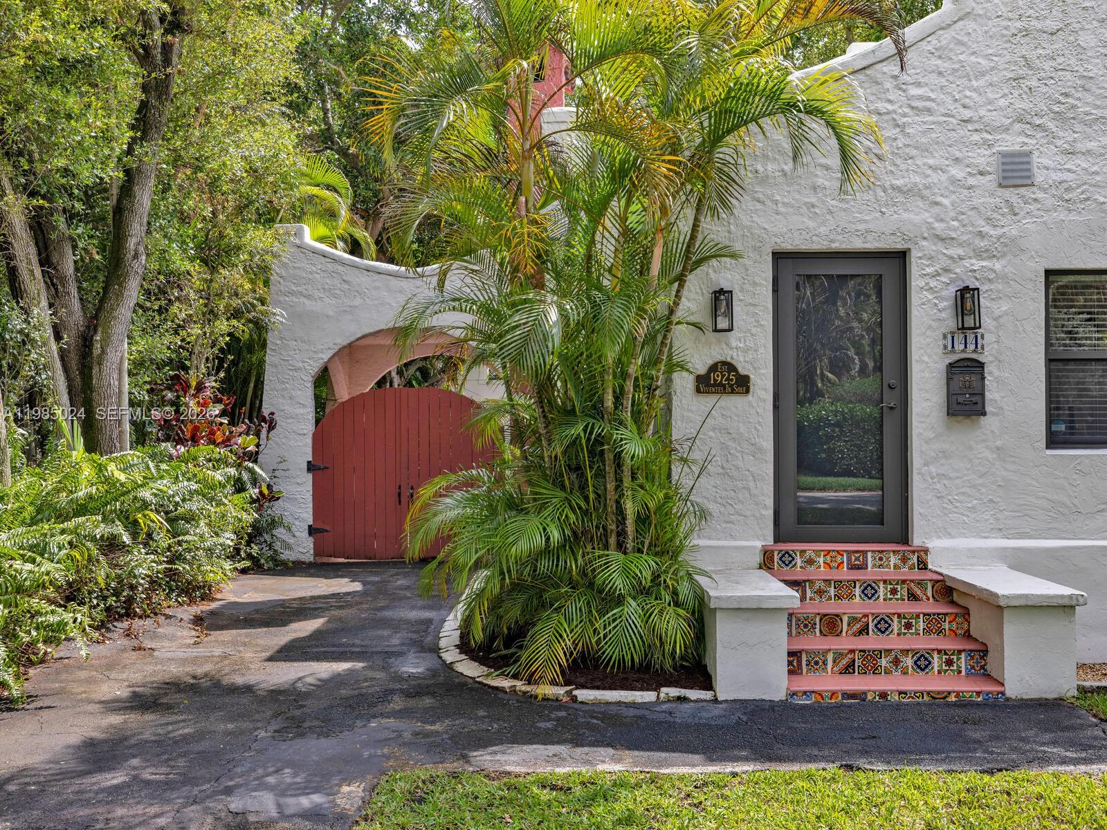 144 NE 91st St Miami Shores, FL 33138