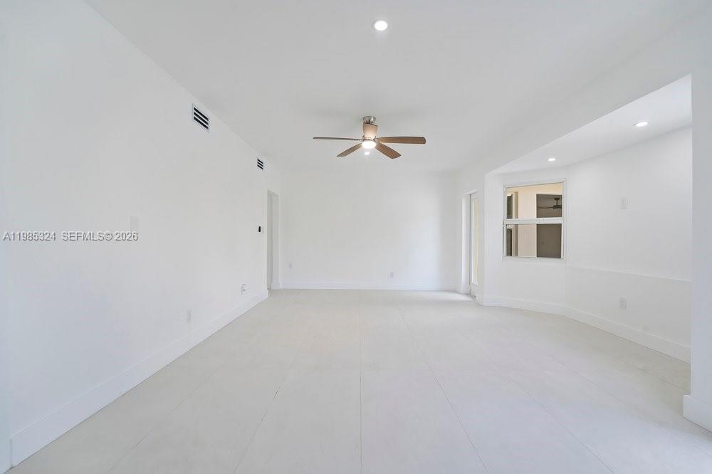 4053 SW 8th St Plantation, FL 33317