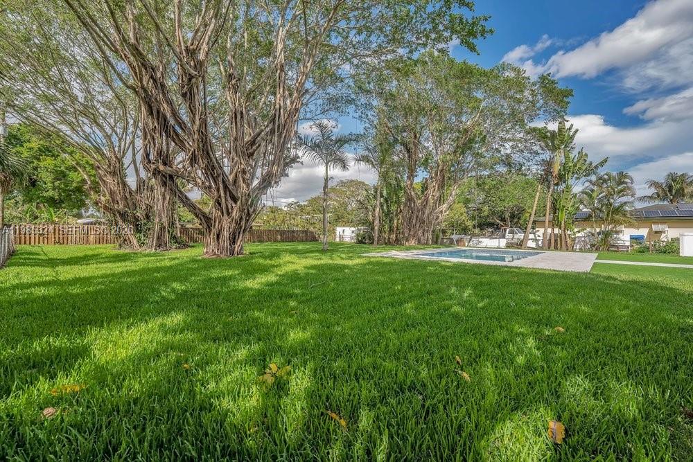 4053 SW 8th St Plantation, FL 33317