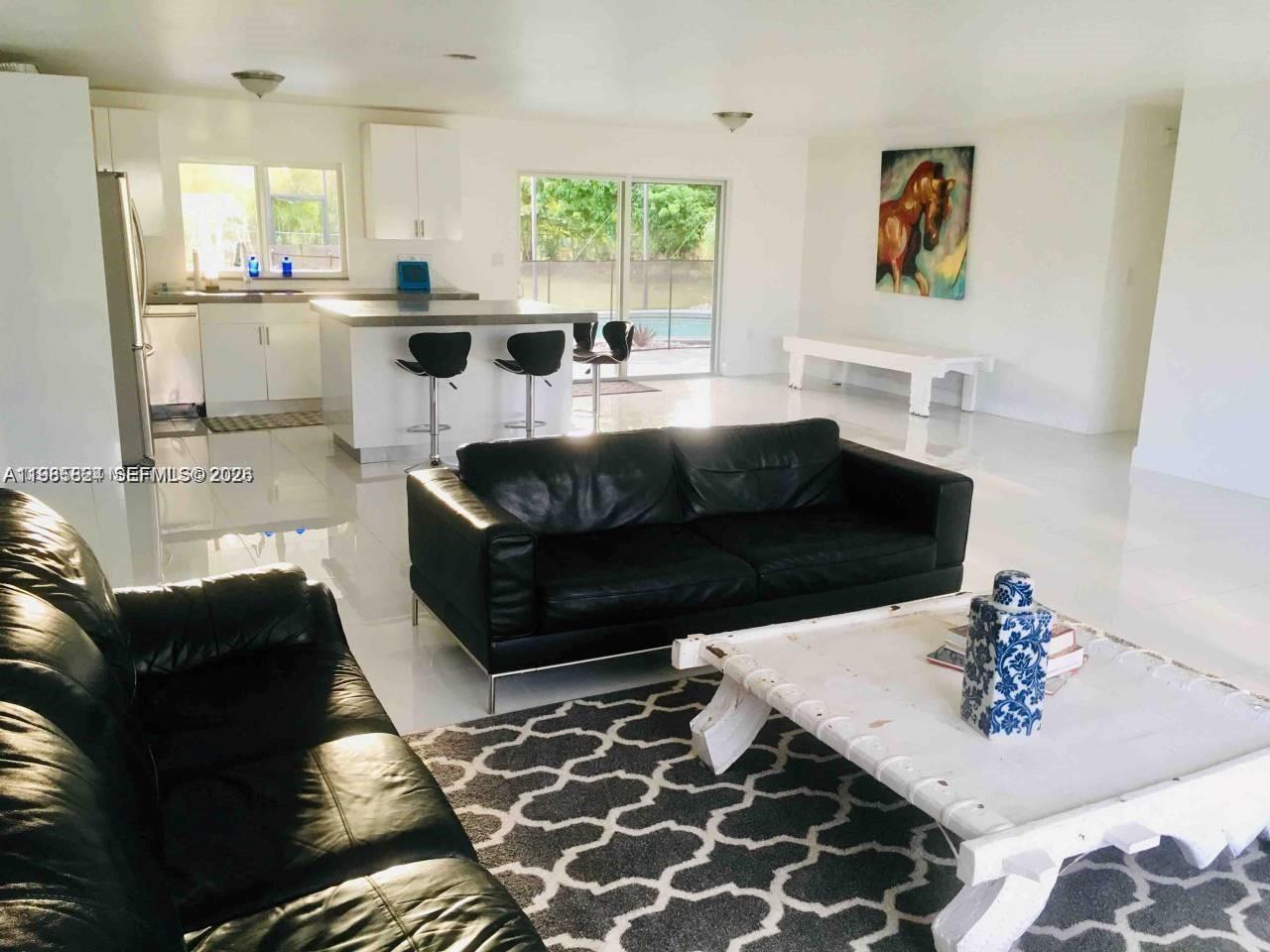 Undisclosed Address Palmetto Bay, FL 33157