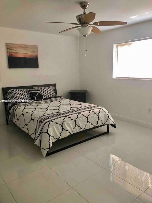 Undisclosed Address Palmetto Bay, FL 33157