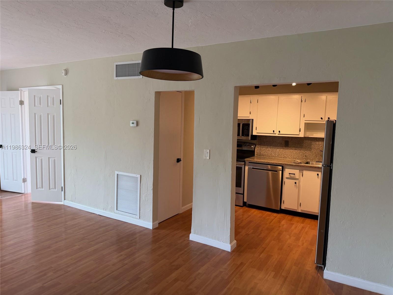 2640 NE 135th St #317