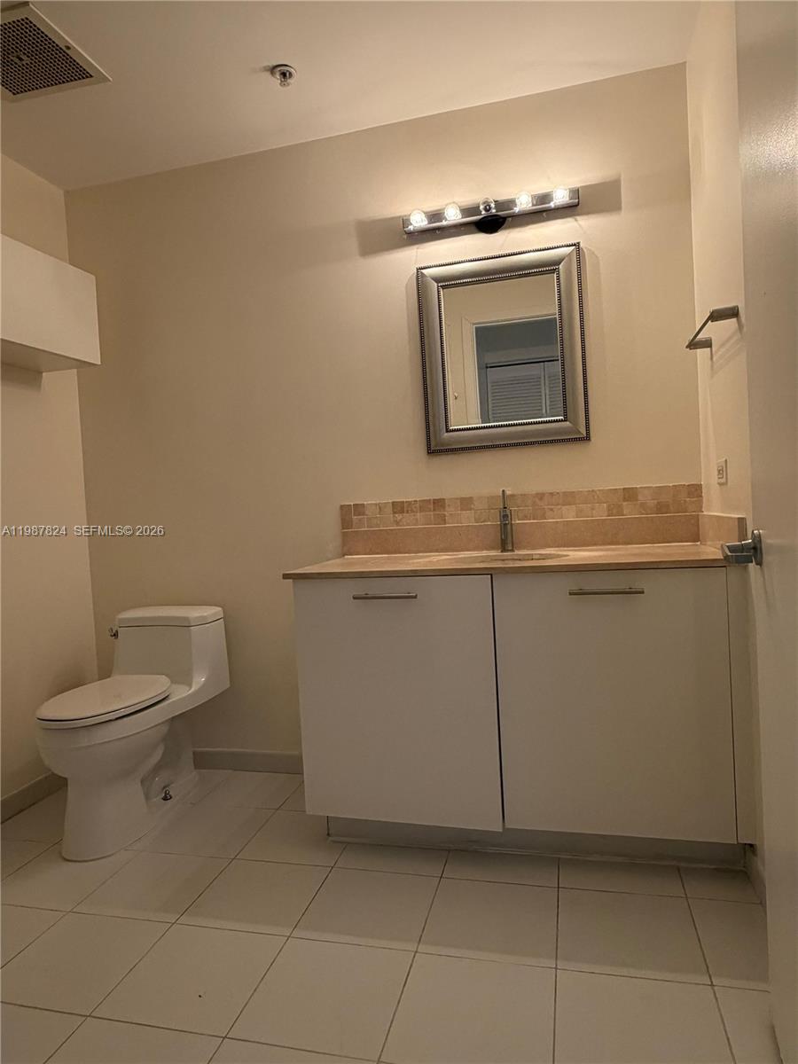 3470 E Coast Ave #H0603 Miami, FL 33137