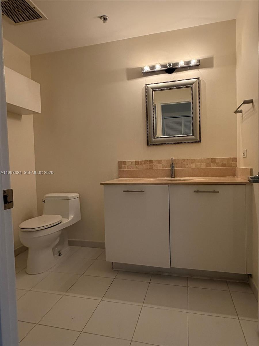 3470 E Coast Ave #H0603 Miami, FL 33137