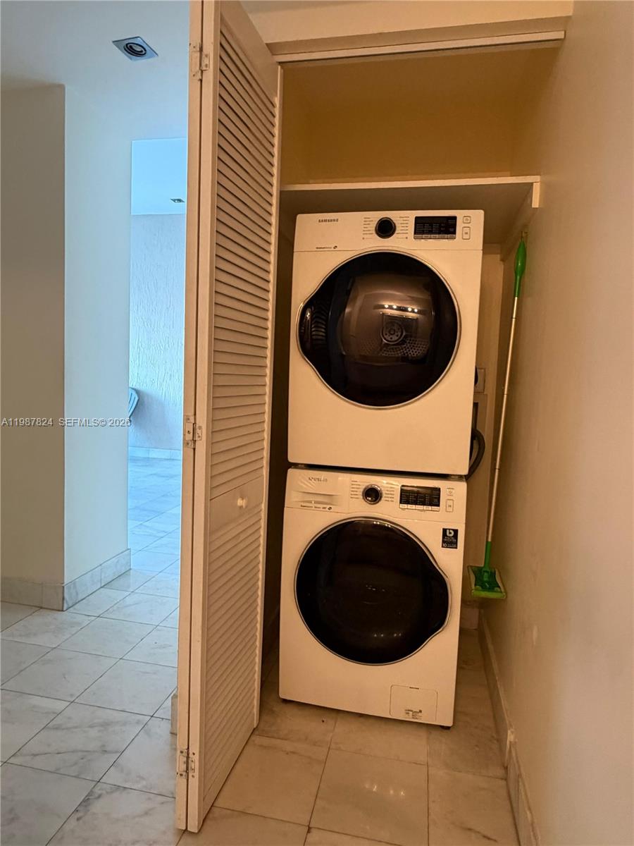 3470 E Coast Ave #H0603 Miami, FL 33137