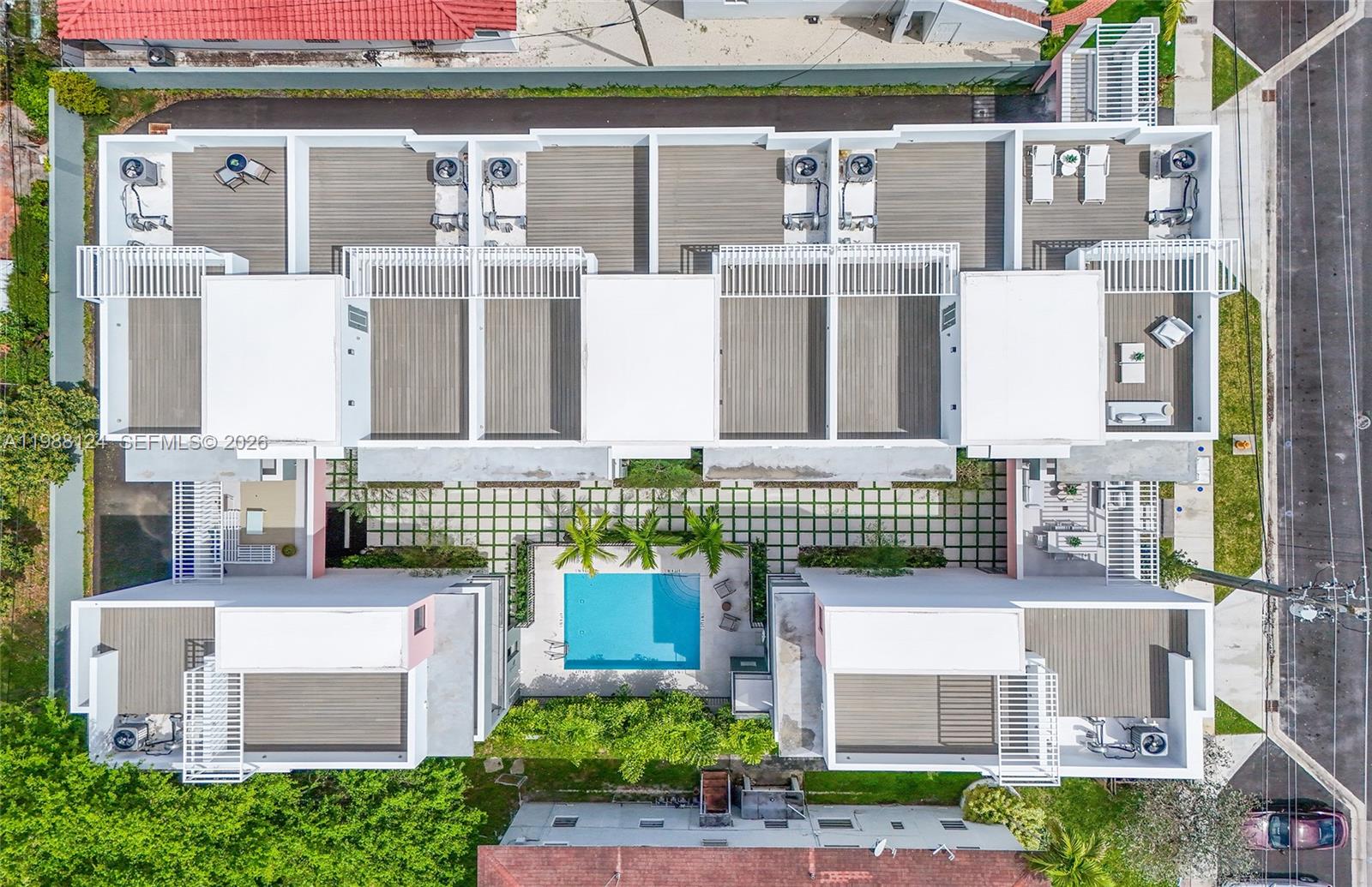 721 SW 11th St #E Miami, FL 33129