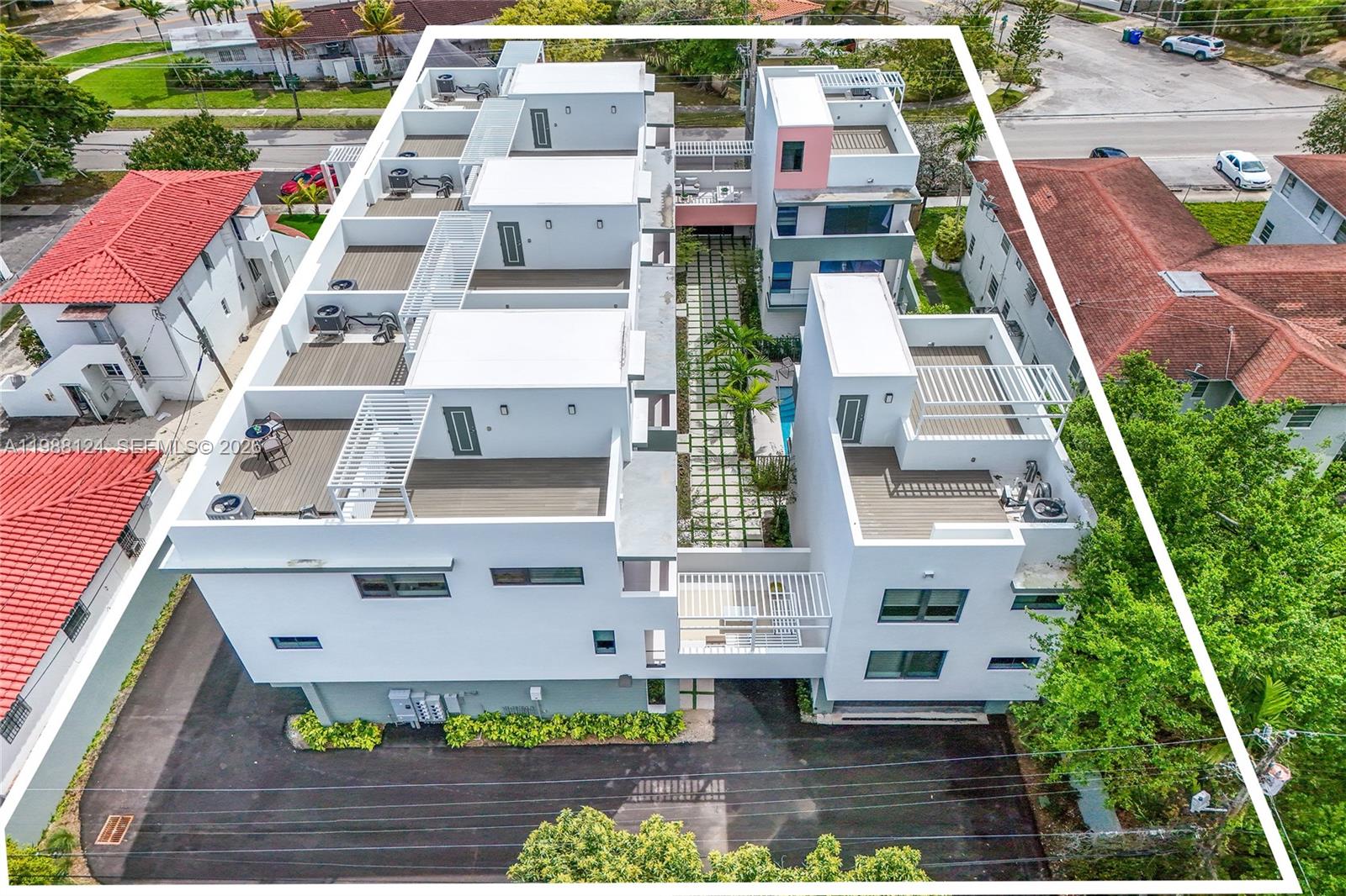 721 SW 11th St #E Miami, FL 33129