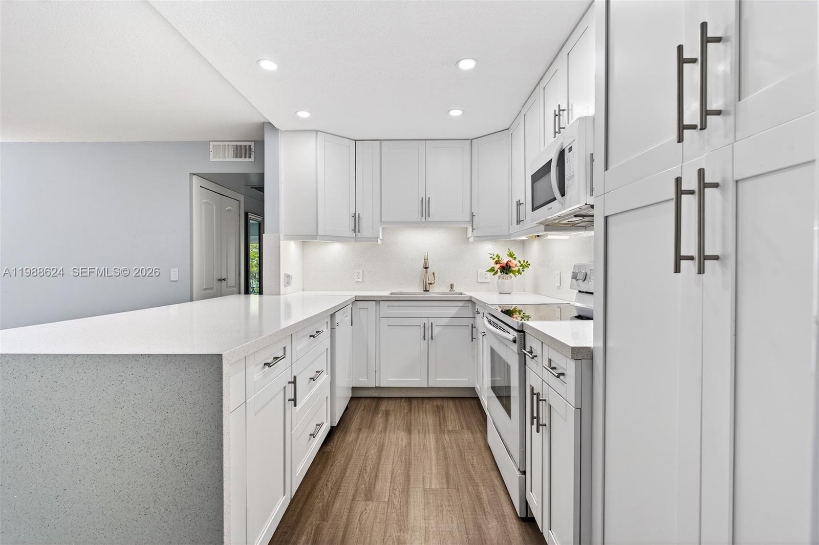 1301 SW 134th Way #313B Pembroke Pines, FL 33027